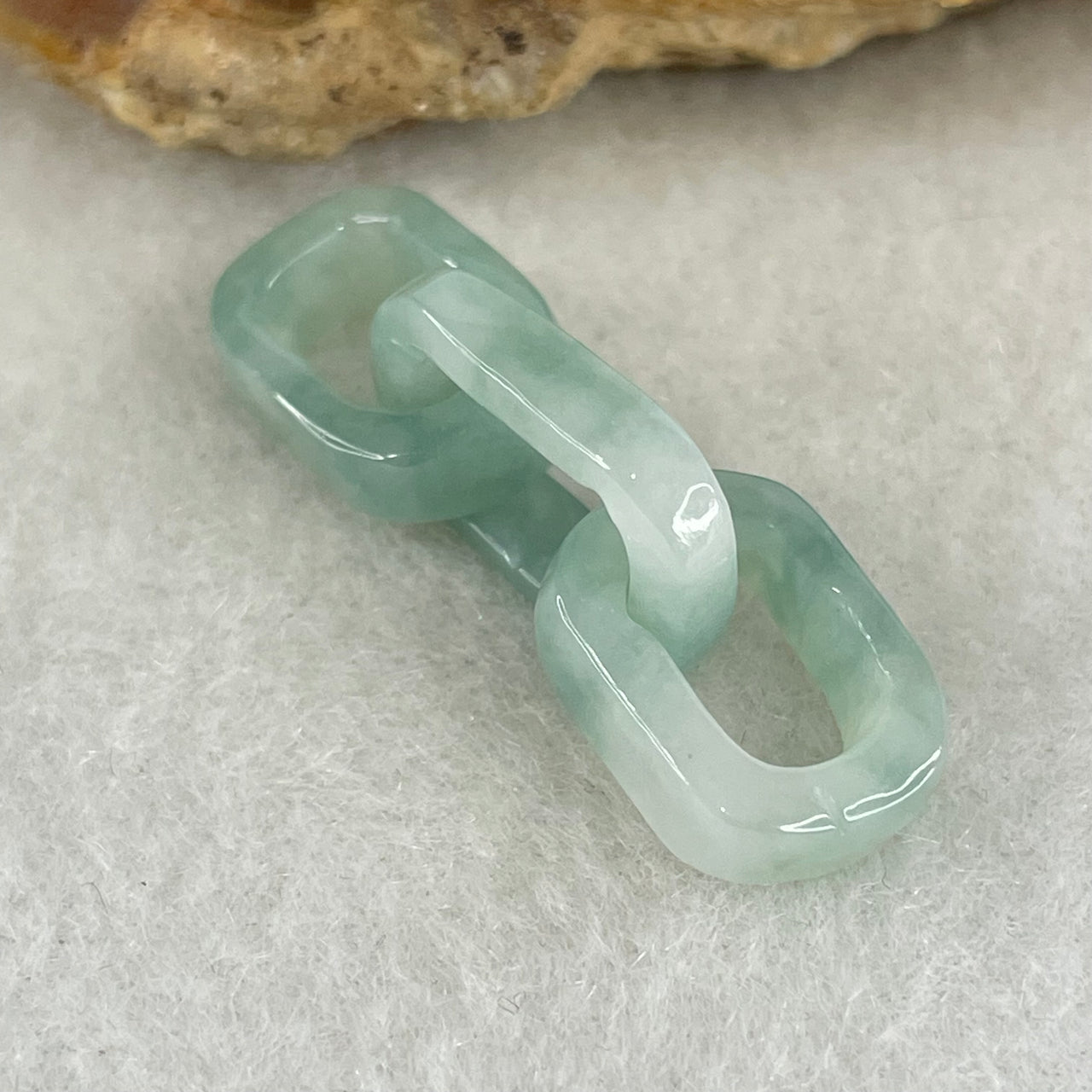 Type A Blueish Green with Faint White Jadeite Rolo Link Chain for Setting 2.41g 15.1 by 10.2 by 3.3mm - Huangs Jadeite and Jewelry Pte Ltd