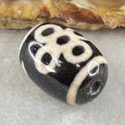 Natural Powerful Tibetan Old Oily Agate 5 Eyes Lightning Dzi Bead Heavenly Master (Tian Zhu) 五眼闪电天珠 4.20g 17.4 by 12.7mm - Huangs Jadeite and Jewelry Pte Ltd