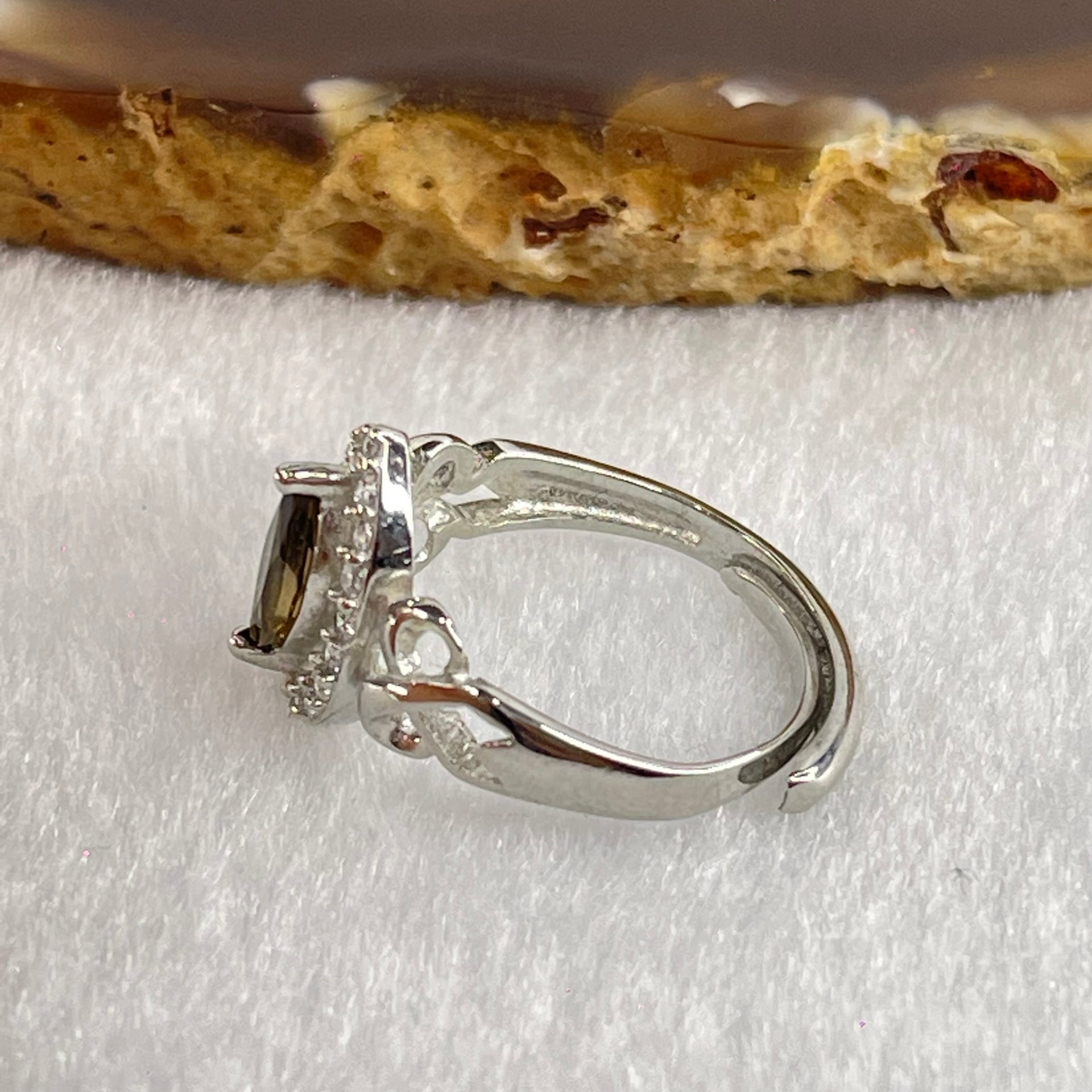 Natural Smoky Quartz with Crystals In S925 Sliver Ring (Adjustable Size) 1.89g 8.6 by 3.7mm - Huangs Jadeite and Jewelry Pte Ltd