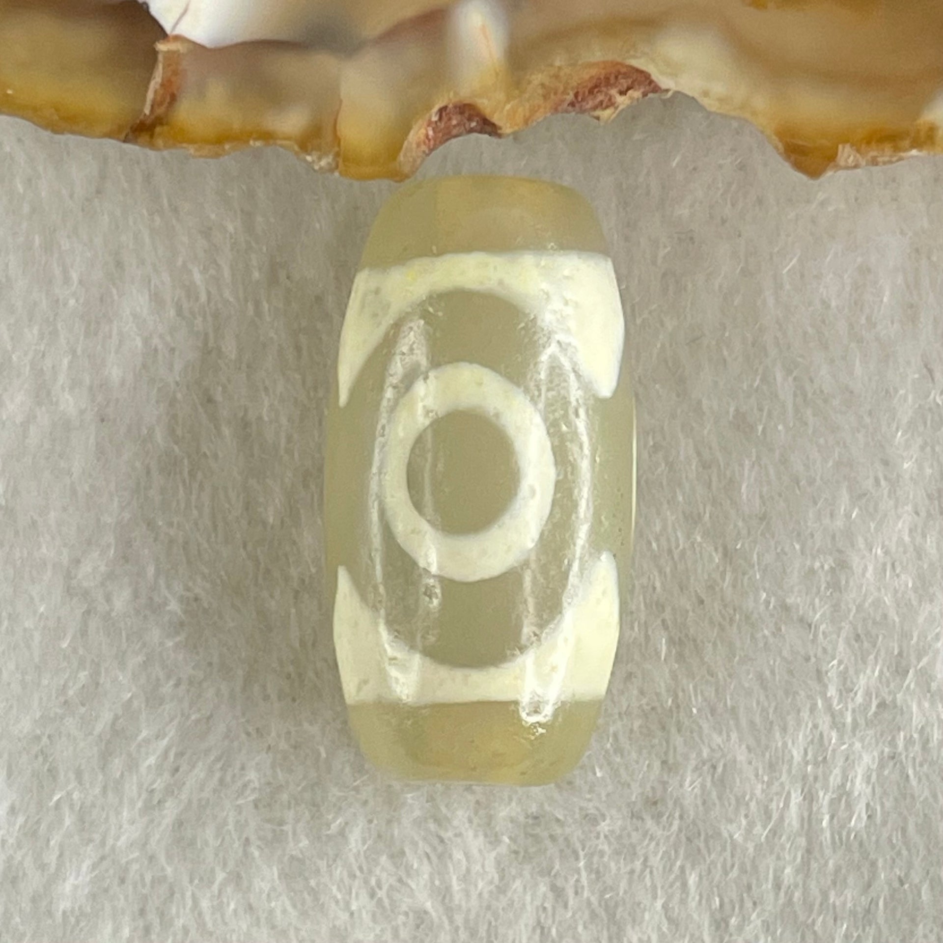 Natural Powerful Tibetan Old Oily Agate 3 Eyes Dzi Bead Heavenly Master (Tian Zhu) 三眼天诛 3.31g 20.1 by 10.6mm - Huangs Jadeite and Jewelry Pte Ltd