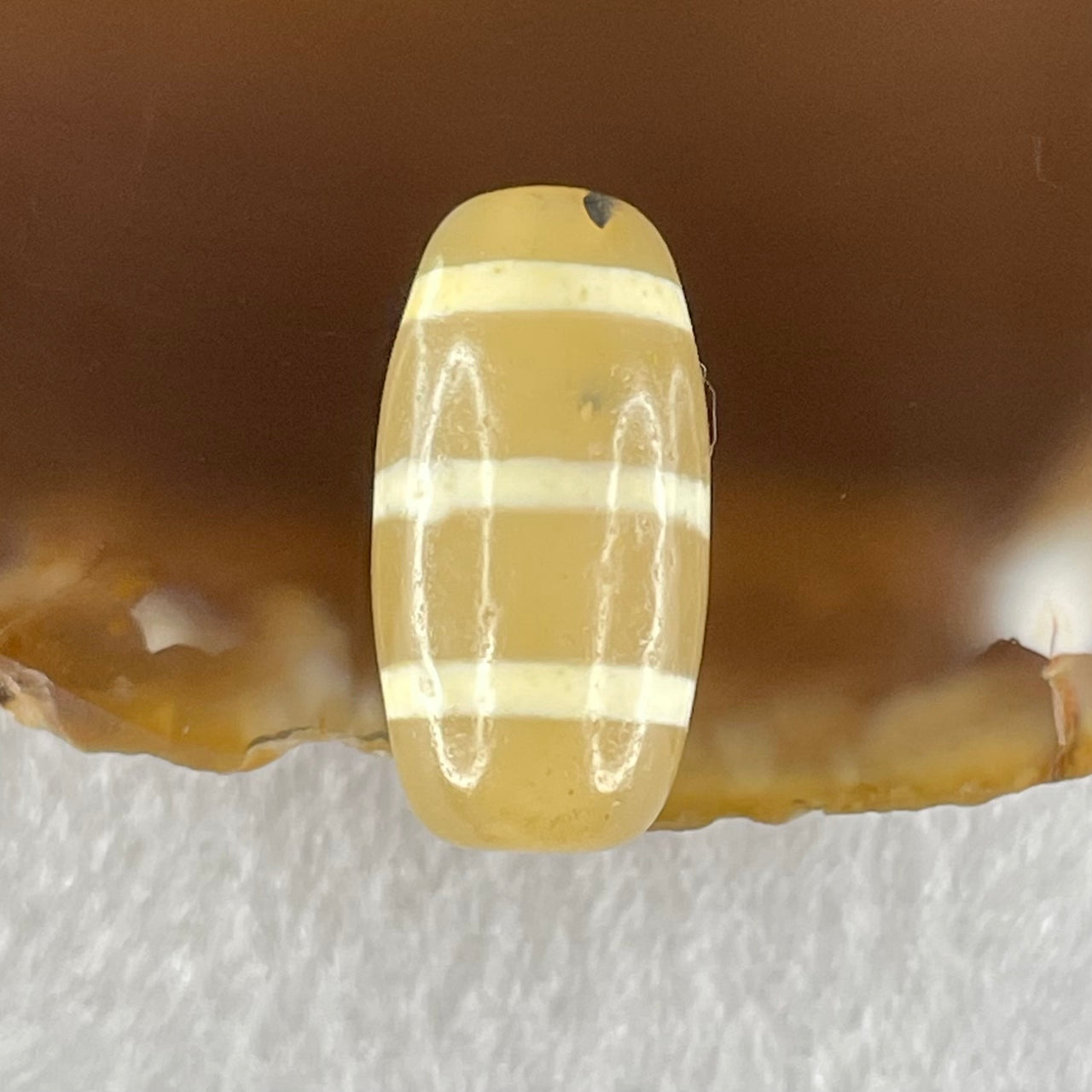 Natural Powerful Tibetan Old Oily Agate 3-Lines Dzi Bead Heavenly Master (Tian Zhu) 三行天诛 2.57g 18.8 by 9.6mm - Huangs Jadeite and Jewelry Pte Ltd