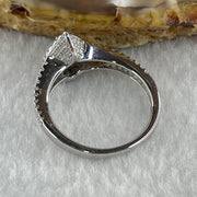 High Grade Natural Diamonds Tear Drop Shape D Color 0.3ct and Melees 0.6ct Platinum PT950 Ring Total 5.53g US7 HK15.5 EU54 Inner Diameter 17.4mm with GIA Cert - Huangs Jadeite and Jewelry Pte Ltd