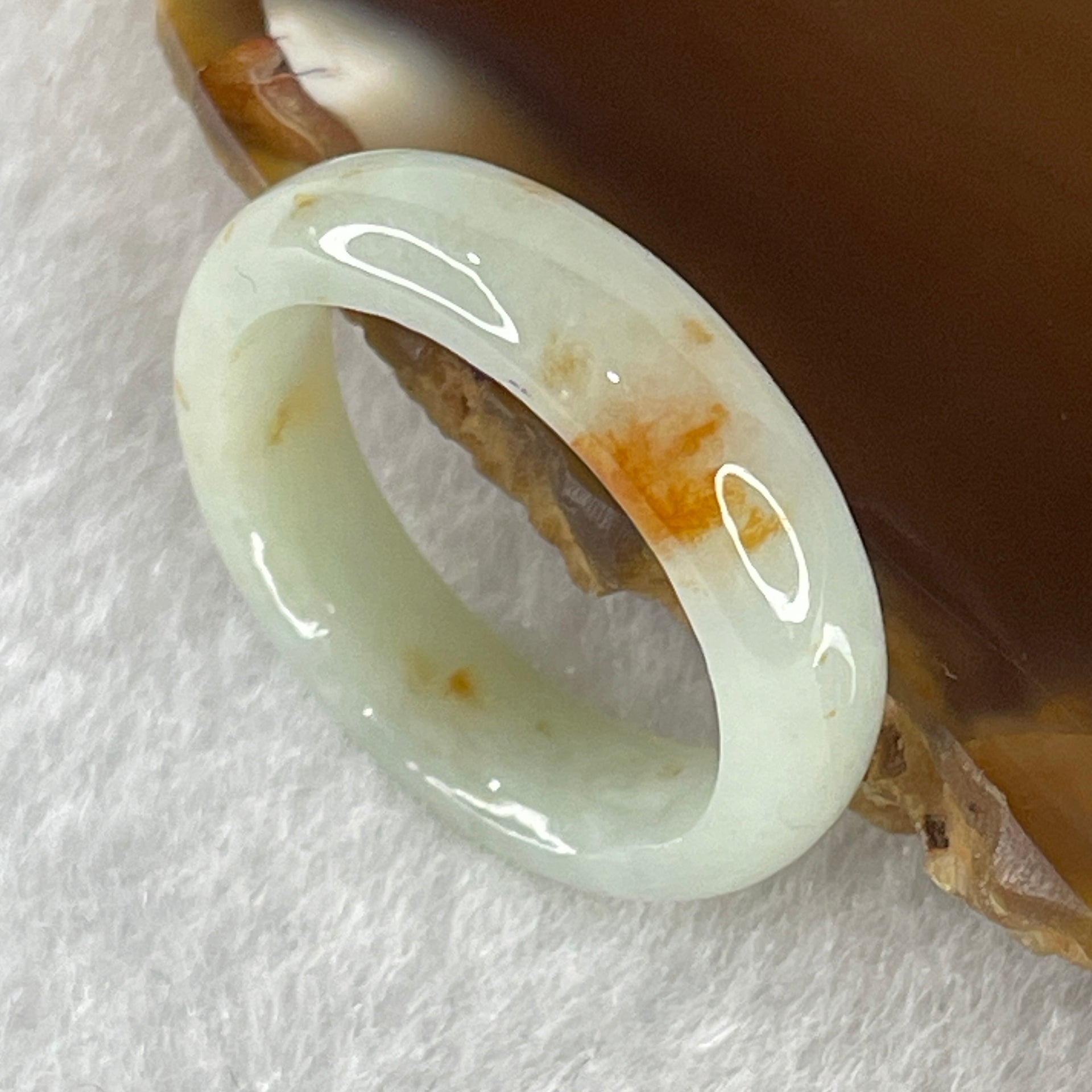 Certified Type A Light Green with Reddish Spot Jadeite Rings 3.06g 5.6 by 3.4mm US 6.8 HK 15 (Close To Perfect ) - Huangs Jadeite and Jewelry Pte Ltd