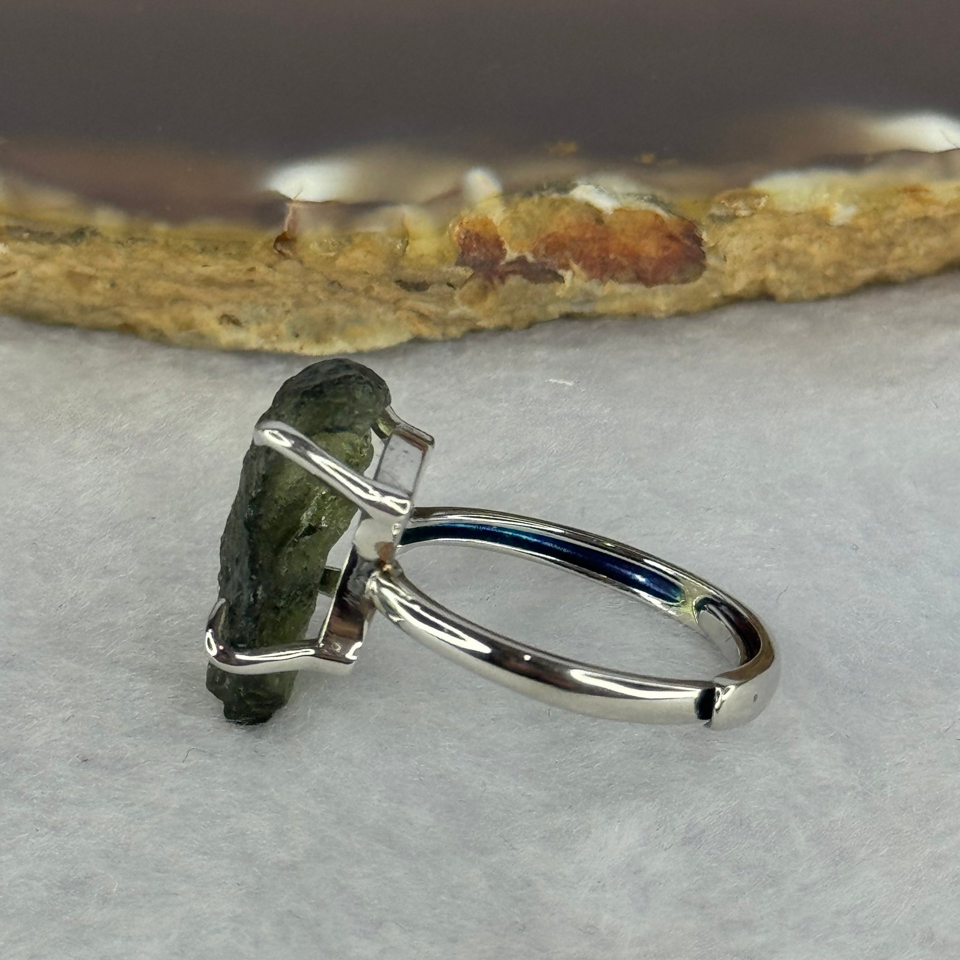Natural Czech Republic Moldavite Meteorite Crystal in S925 Sliver Ring (Adjustable Size) 天然捷克陨石925银戒指 3.81g 18.3 by 12.9 by 4.5mm - Huangs Jadeite and Jewelry Pte Ltd