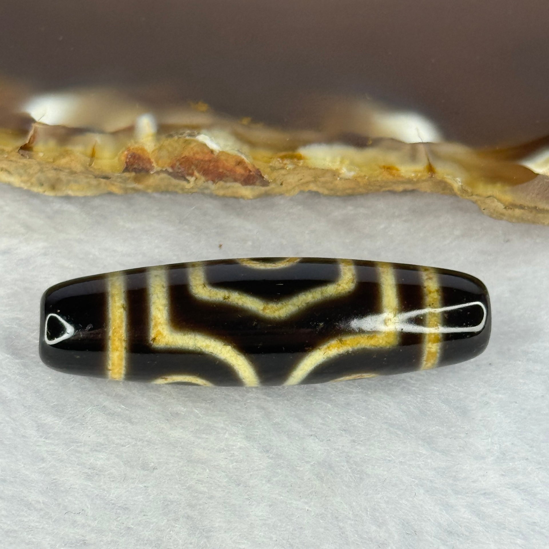 Natural Powerful Tibetan Old Oily Agate 3 Eyes Dzi Bead Heavenly Master (Tian Zhu) 三眼天诛 7.26g 39.4 by 11.2mm - Huangs Jadeite and Jewelry Pte Ltd