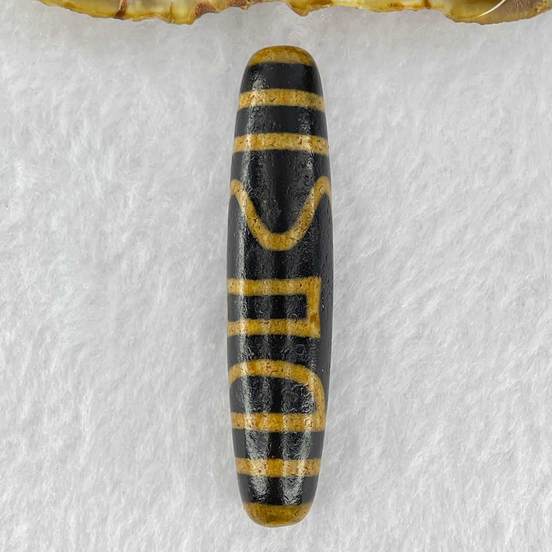 Natural Powerful Tibetan Agate 1 Eye Sky Door Long Dzi Bead Heavenly Master (Tian Zhu) 一眼天诛 14.22g 57.5 by 12.7mm - Huangs Jadeite and Jewelry Pte Ltd