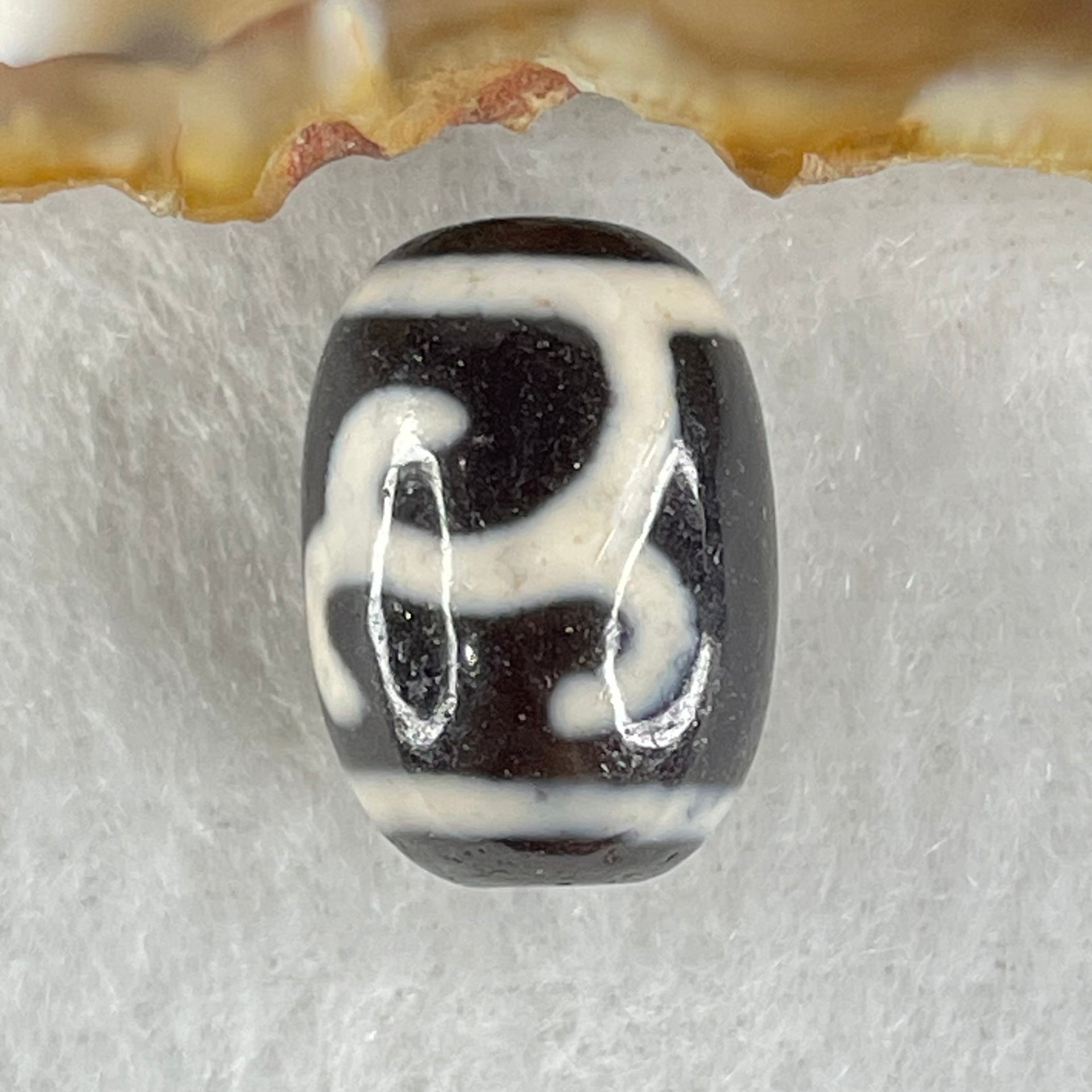 Natural Powerful Tibetan Old Oily Black White Agate Green Tara Dzi Bead Heavenly Master (Tian Zhu) 绿度母天珠 4.12g 17.4 by 12.6mm - Huangs Jadeite and Jewelry Pte Ltd