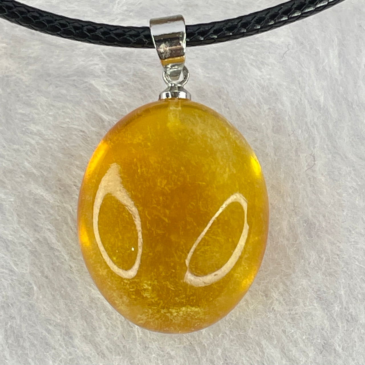 Natural Yellow Amber in String Necklace 3.60g 20.3 by 16.7 by 10.8mm - Huangs Jadeite and Jewelry Pte Ltd