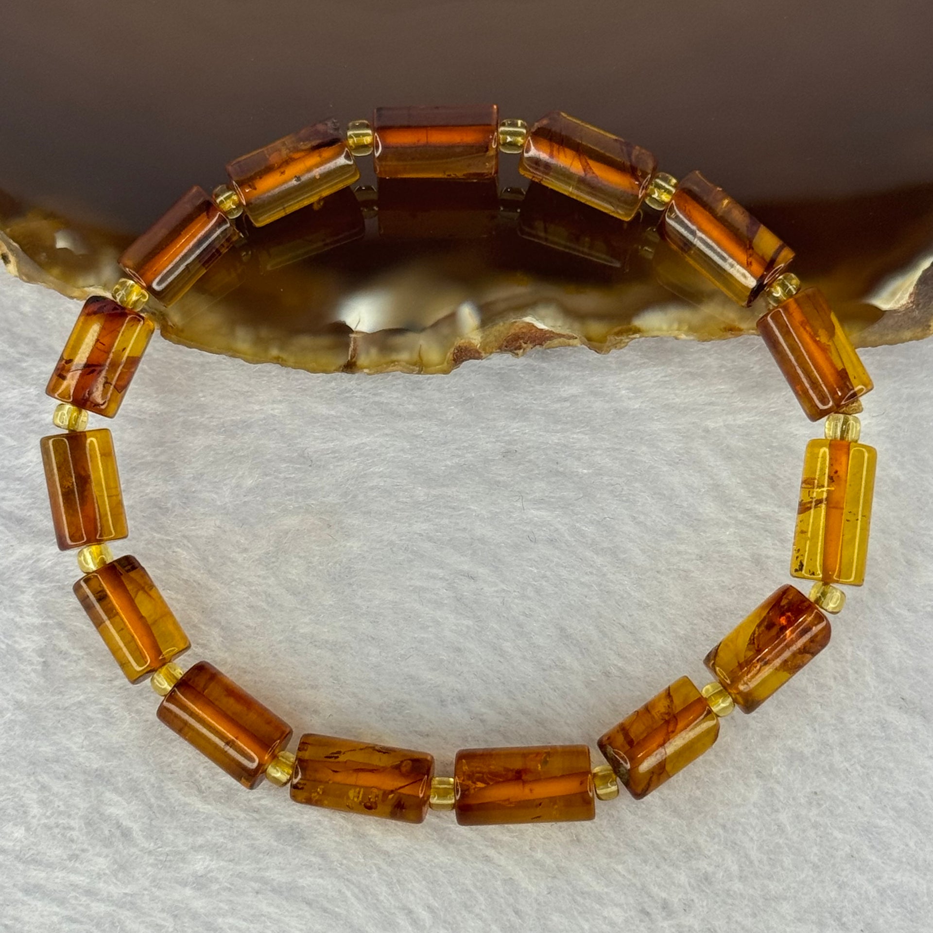 Natural Blood Flower Amber Lulutong Bracelet 天然血花琥珀手链 5.05g 16cm 10.3 by 6.3mm 15 Beads - Huangs Jadeite and Jewelry Pte Ltd