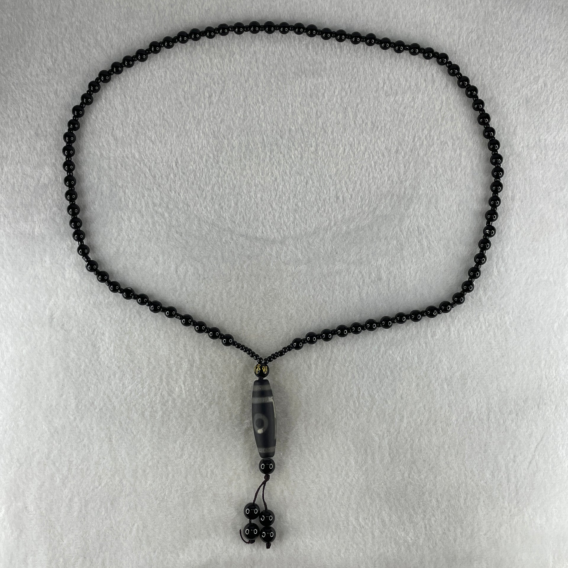 Natural Powerful Tibetan Old Oily Agate 1 Eye with Mountain Dzi Bead with Black Onyx Necklace 37.03g 62cm 38.1 by 11.8mm - Huangs Jadeite and Jewelry Pte Ltd