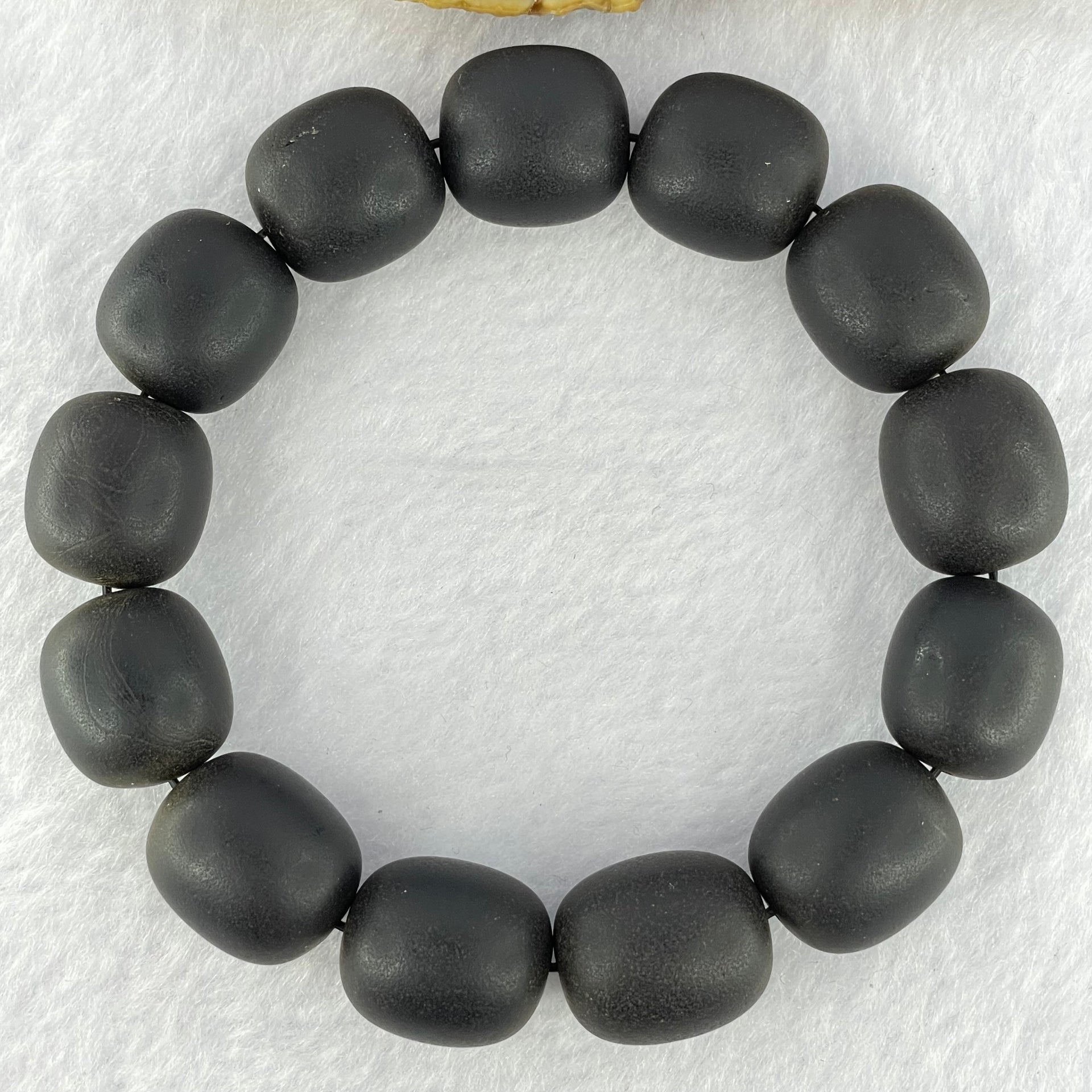 Natural Dark Matt Black Amber Beads Bracelet 天然大黑天翁琥珀手链 29.58g 19cm 15.4mm 19 Beads - Huangs Jadeite and Jewelry Pte Ltd