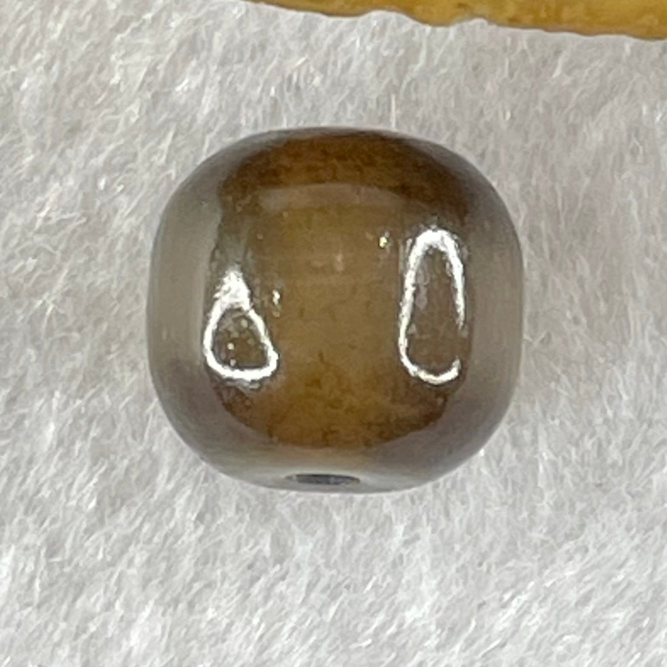 Natural Powerful Tibetan Old Oily Agate 1 Line Dzi Bead Heavenly Master (Tian Zhu) 1.76g 9.8 by 10.8mm - Huangs Jadeite and Jewelry Pte Ltd