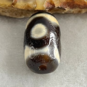 Natural Powerful Tibetan Old Oily Agate 3 Eyes Dzi Bead Heavenly Master (Tian Zhu) 三眼天诛 2.83g 17.4 by 10.1mm - Huangs Jadeite and Jewelry Pte Ltd