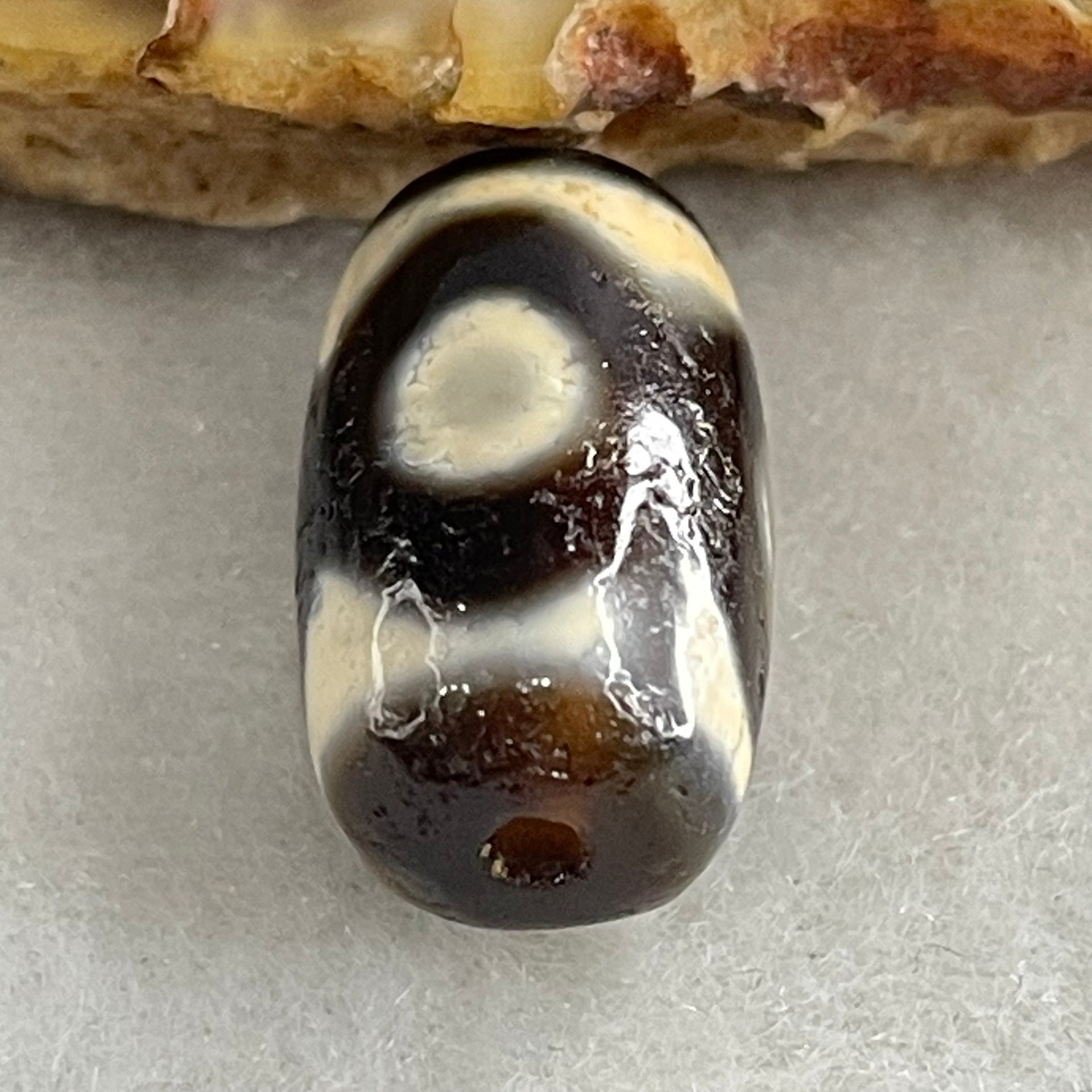 Natural Powerful Tibetan Old Oily Agate 3 Eyes Dzi Bead Heavenly Master (Tian Zhu) 三眼天诛 2.83g 17.4 by 10.1mm - Huangs Jadeite and Jewelry Pte Ltd