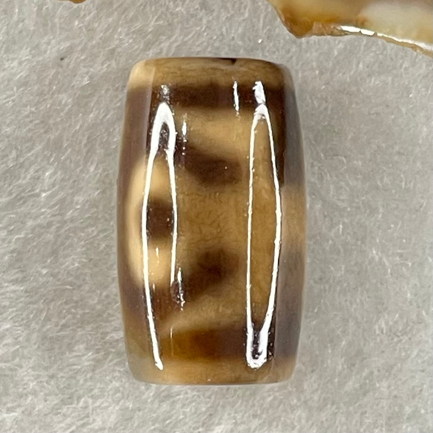Natural Powerful Tibetan Old Oily Agate Patina Guiren Tairen Human Dzi Bead Totem Amulet Heavenly Master (Tian Zhu) 贵人天诛 4.81g 19.8 by 11.8mm - Huangs Jadeite and Jewelry Pte Ltd