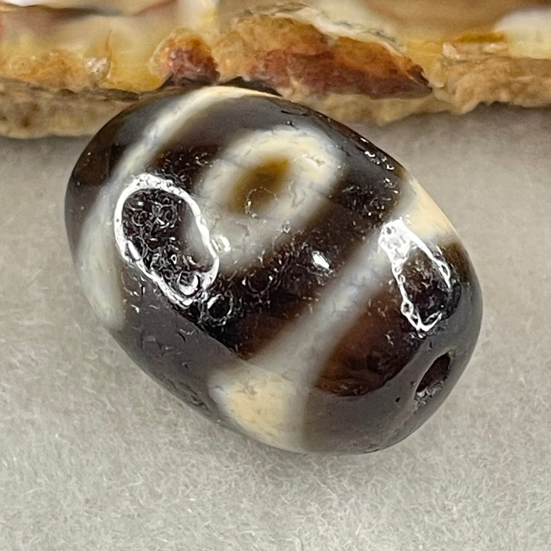 Natural Powerful Tibetan Old Oily Agate 3 Eyes Dzi Bead Heavenly Master (Tian Zhu) 三眼天诛 6.20g 20.3 by 14.7mm - Huangs Jadeite and Jewelry Pte Ltd