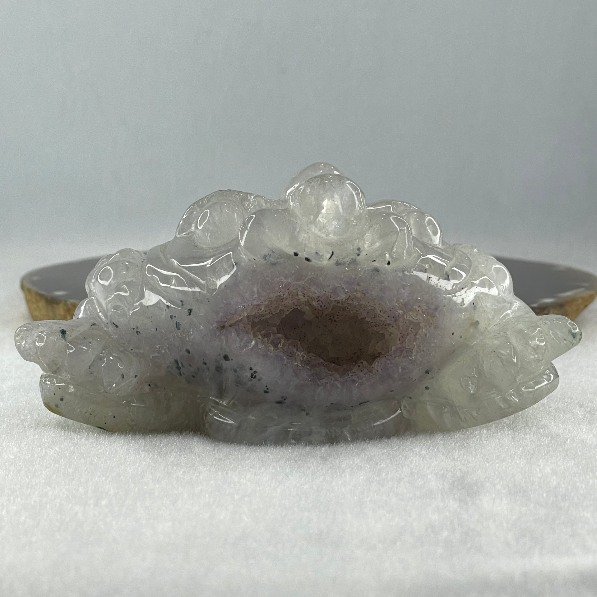Natural White with Blue and Brown Spots Agate with Amethyst 3 Legged Toast Display 410.5g 111.0 by 84.0 by 50.0mm - Huangs Jadeite and Jewelry Pte Ltd