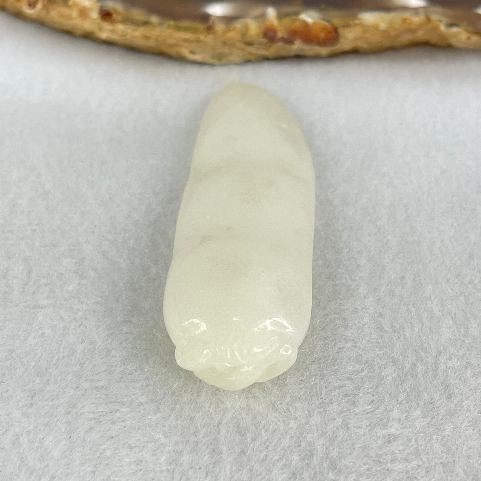 Natural White Nephrite Peapod Pendant 18.22g 60.8 by 19.1 by 11.9mm - Huangs Jadeite and Jewelry Pte Ltd