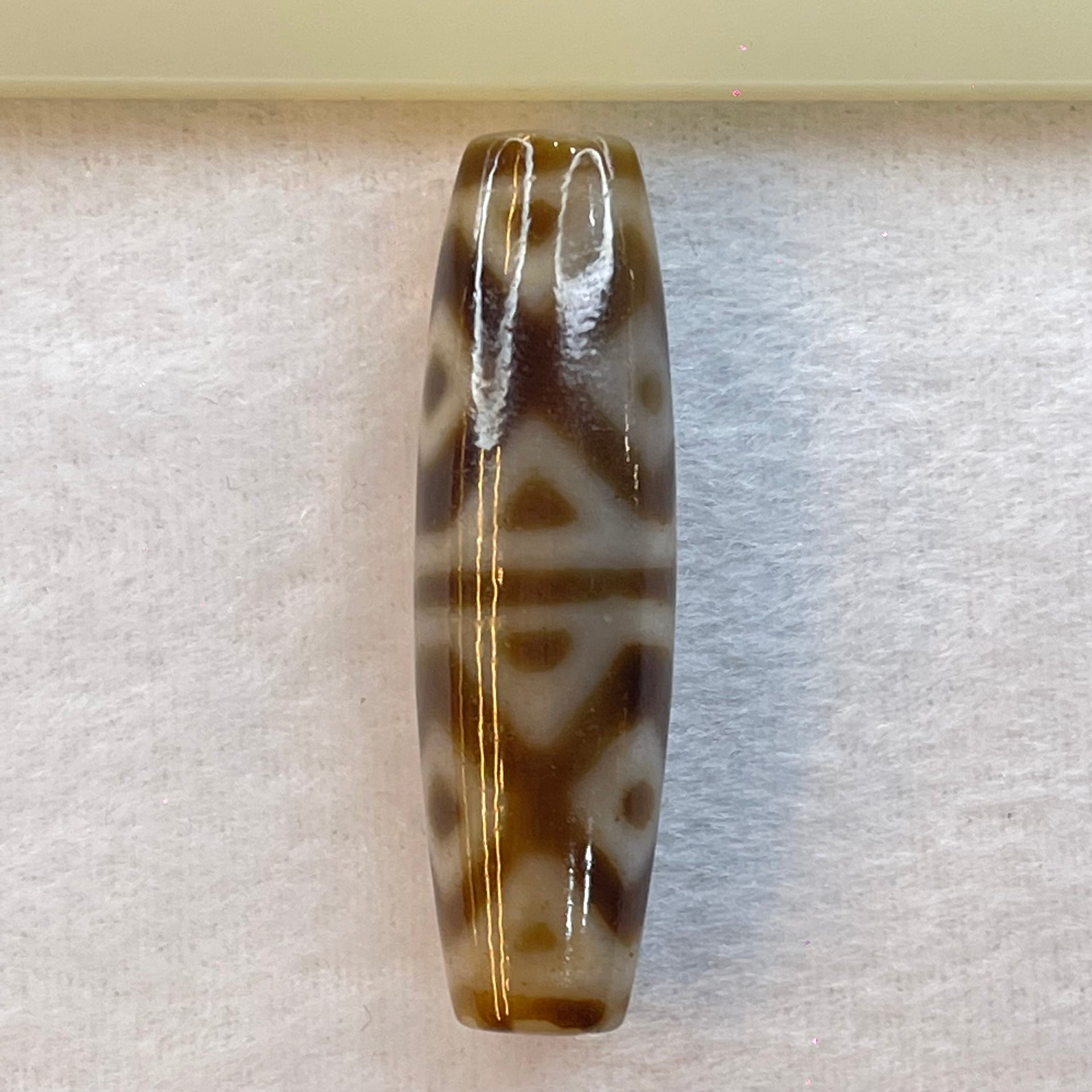 Natural Powerful Tibetan Old Oily Agate 6 Eye Vajra Dzi Bead Heavenly Master (Tian Zhu) 六眼金刚杵天诛 14.35g 47.4 by 14.0mm - Huangs Jadeite and Jewelry Pte Ltd