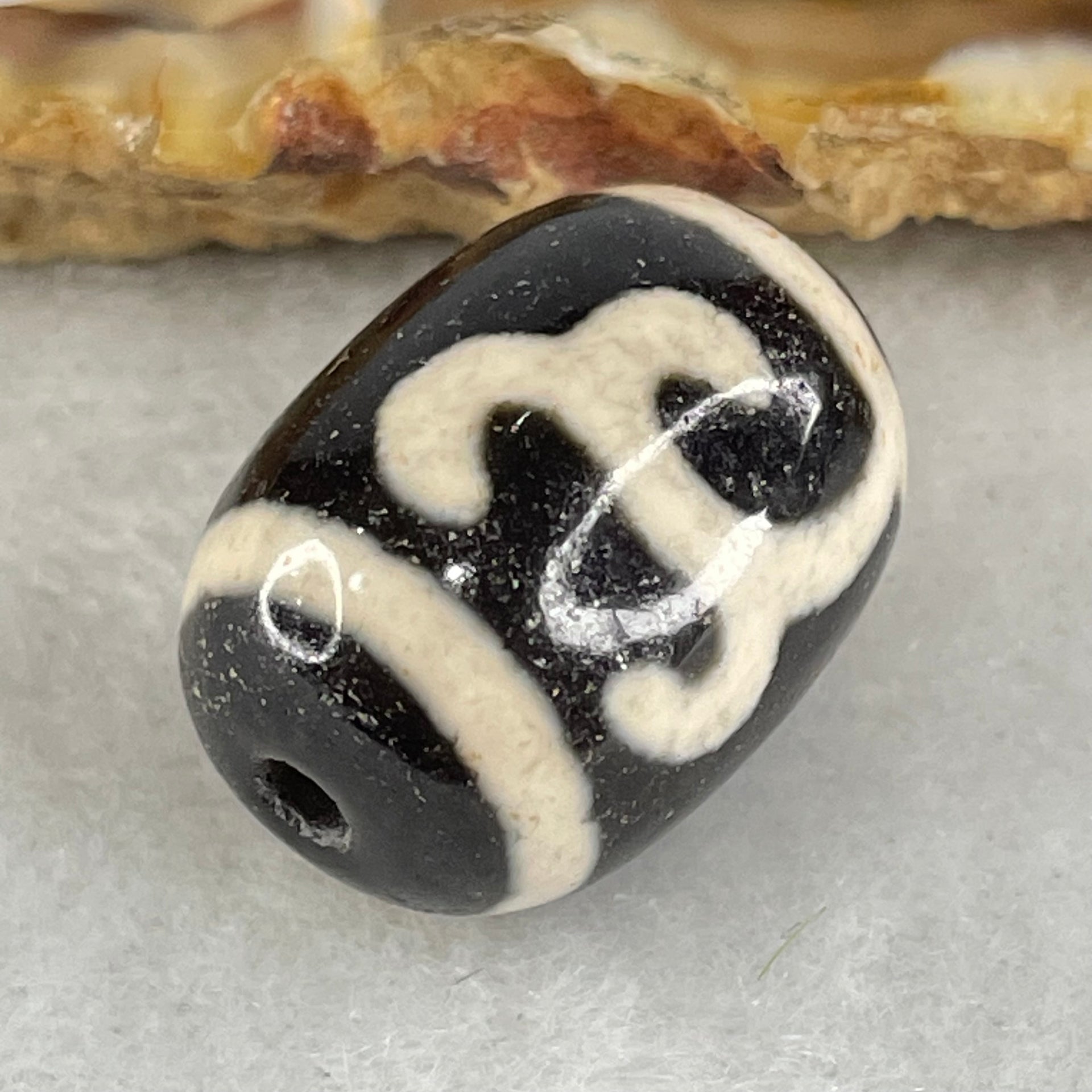 Natural Powerful Tibetan Old Oily Black White Agate Green Tara Dzi Bead Heavenly Master (Tian Zhu) 绿度母天珠 4.99g 17.9 by 13.4mm - Huangs Jadeite and Jewelry Pte Ltd