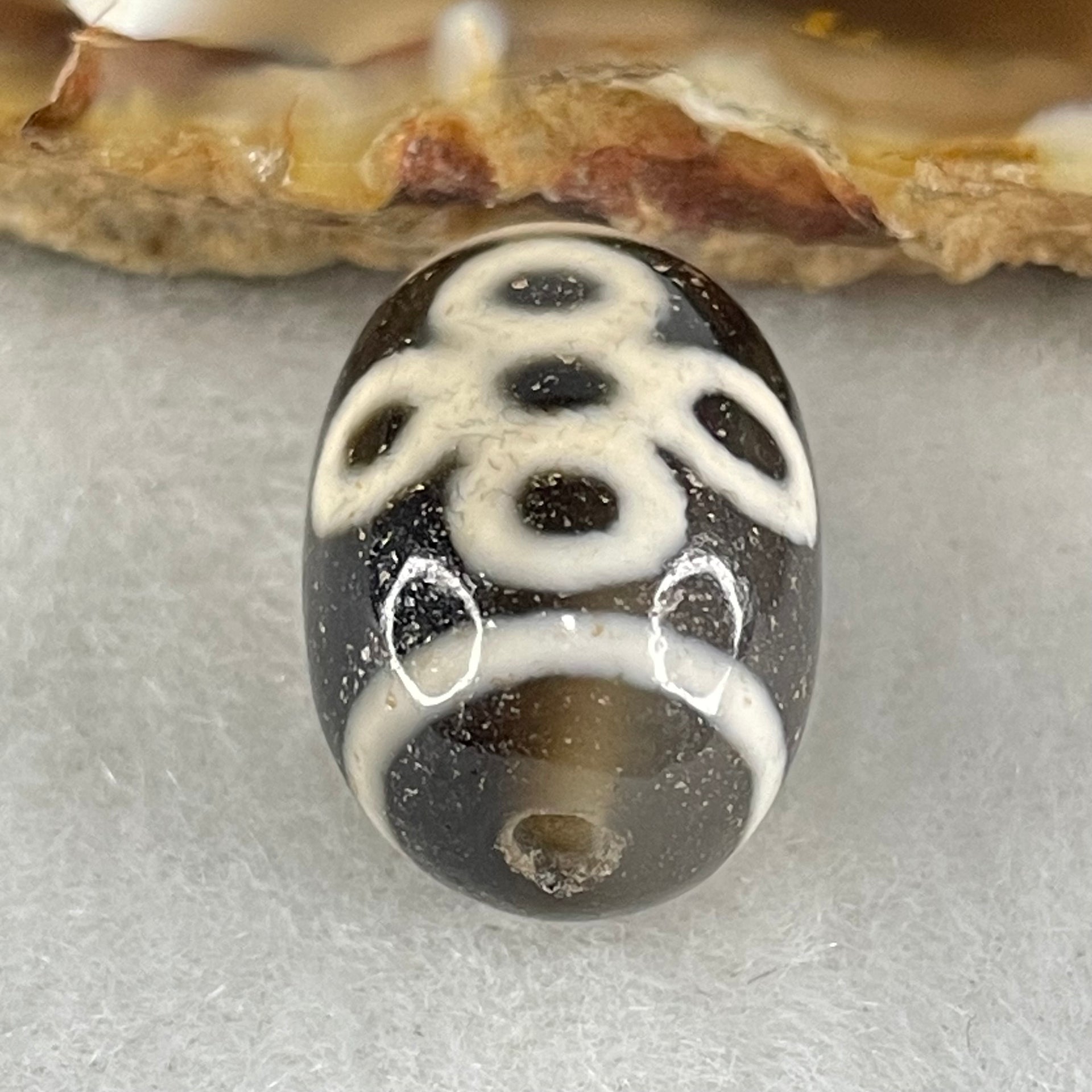 Natural Powerful Tibetan Old Oily Agate 5 Eyes Lightning Dzi Bead Heavenly Master (Tian Zhu) 五眼闪电天珠 4.43g 17.7 by 12.8mm - Huangs Jadeite and Jewelry Pte Ltd