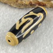 Natural Powerful Tibetan Old Oily Agate Ancient Thousand Hand Guan Yin Dzi Bead Heavenly Master (Tian Zhu) 千手观音天珠 10.20g 38.6 by 13.0mm - Huangs Jadeite and Jewelry Pte Ltd