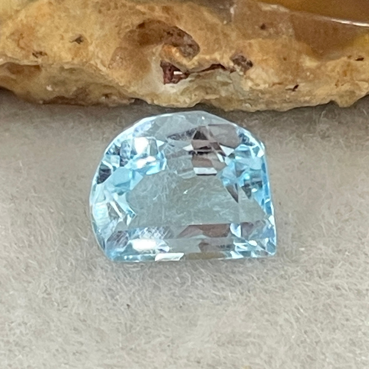 Natural Sky Blue Topaz Trillion Shape 2.59ct 9.0 by 7.1 by 4.7mm - Huangs Jadeite and Jewelry Pte Ltd