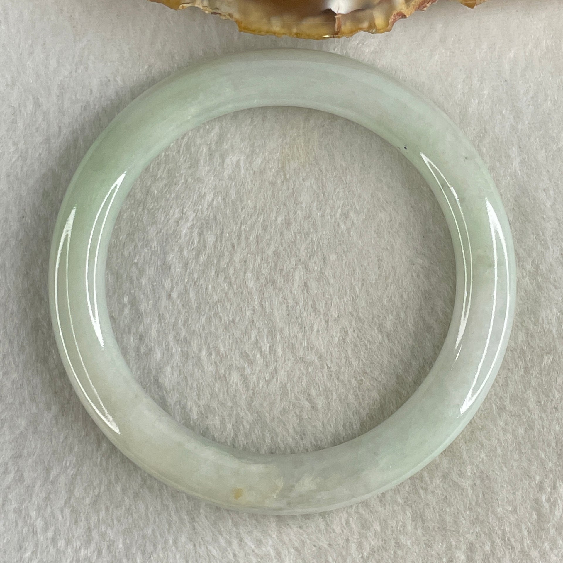 Type A Light Green Jadeite Bangle Internal Diameter 55.3mm 41.257g 8.5 by 8.9mm (External Line) - Huangs Jadeite and Jewelry Pte Ltd