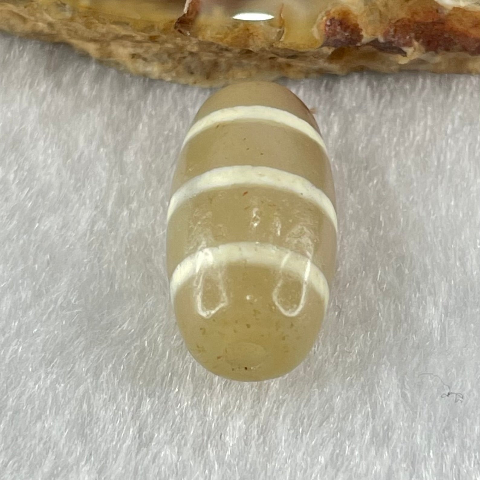 Natural Powerful Tibetan Old Oily Agate 3-Lines Dzi Bead Heavenly Master (Tian Zhu) 三行天诛 3.21g 20.0 by 10.4mm - Huangs Jadeite and Jewelry Pte Ltd