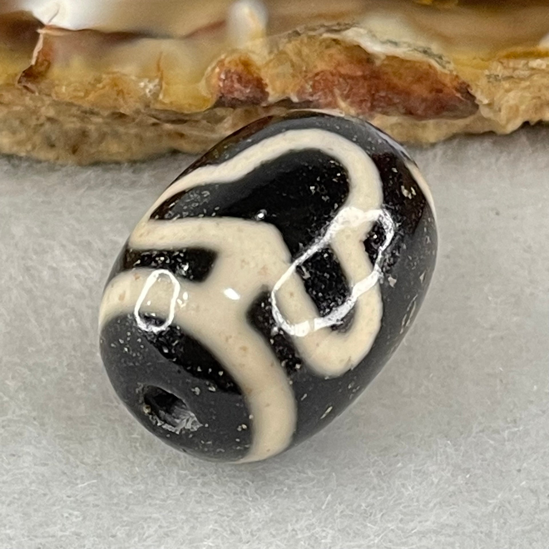 Natural Powerful Tibetan Old Oily Agate Double Bodhi Tree Dzi Bead Heavenly Master (Tian Zhu) 菩提树天珠 4.50g 17.6 by 13.1mm - Huangs Jadeite and Jewelry Pte Ltd