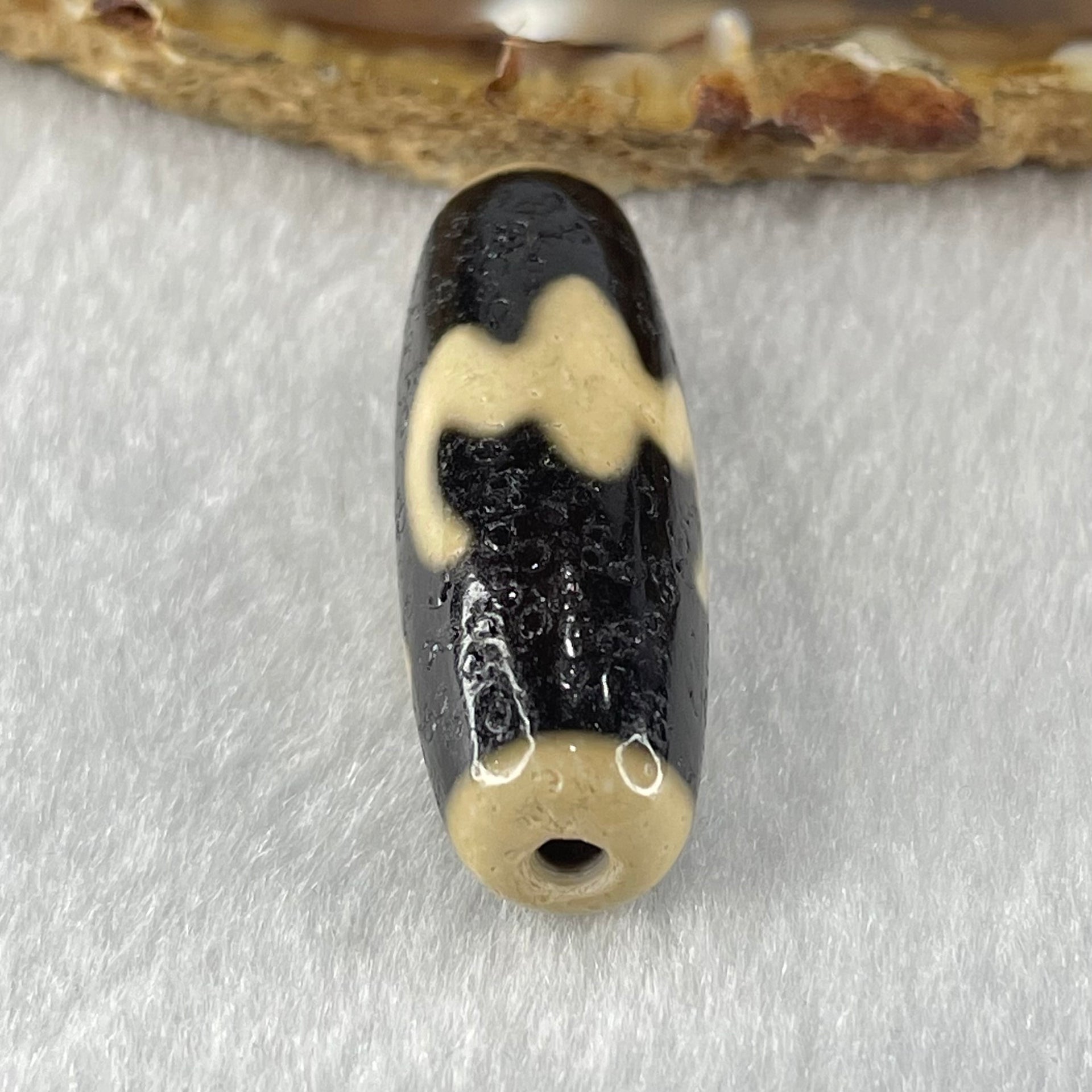 Natural Powerful Tibetan Old Oily Agate Bat with Insect or Happiness Fu Shou Dzi Bead Heavenly Master (Tian Zhu) 蝙蝠昆虫天珠 9.19g 37.7 by 12.5mm - Huangs Jadeite and Jewelry Pte Ltd