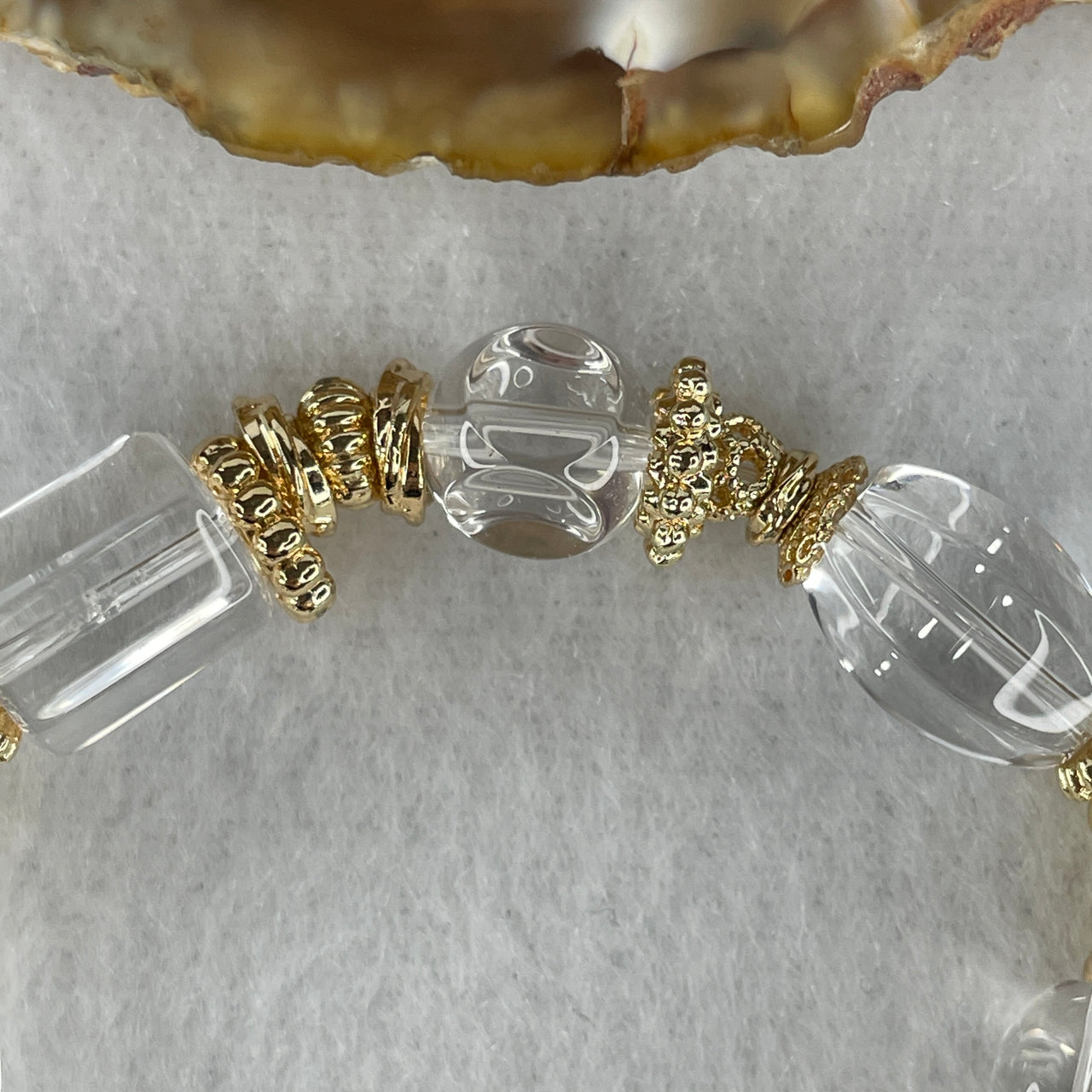Natural Clear Quartz Pebble & Lulutong Charm Bracelet | 100% Untreated Master Healer Bracelet (20.01g | Lulutong Barrels & Pebble Beads | 10.2 by 7.9mm 2 Pcs - 5.0 by 8.1mm 15 Pcs | 14cm)