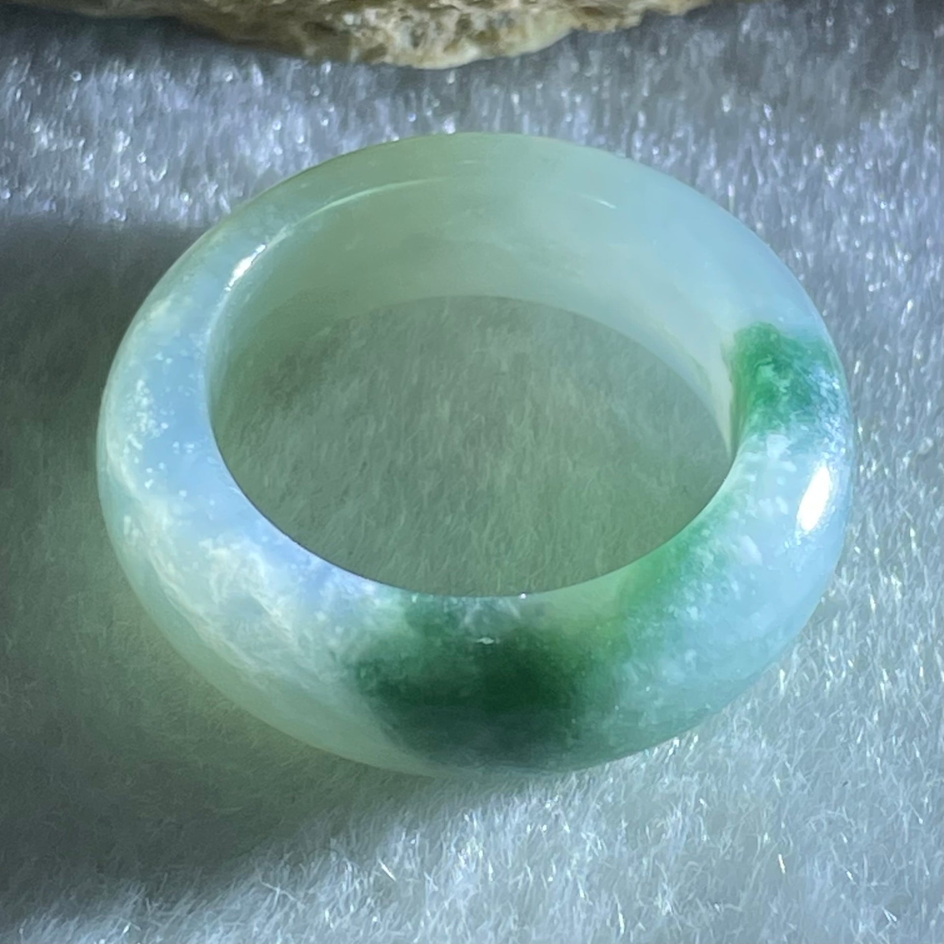 Type A Light Blueish Green and Dark Blueish Green Patches Jadeite Ring 5.06g 7.4 by 4.1mm US7.3 HK16 (Very Slight Internal Lines) - Huangs Jadeite and Jewelry Pte Ltd