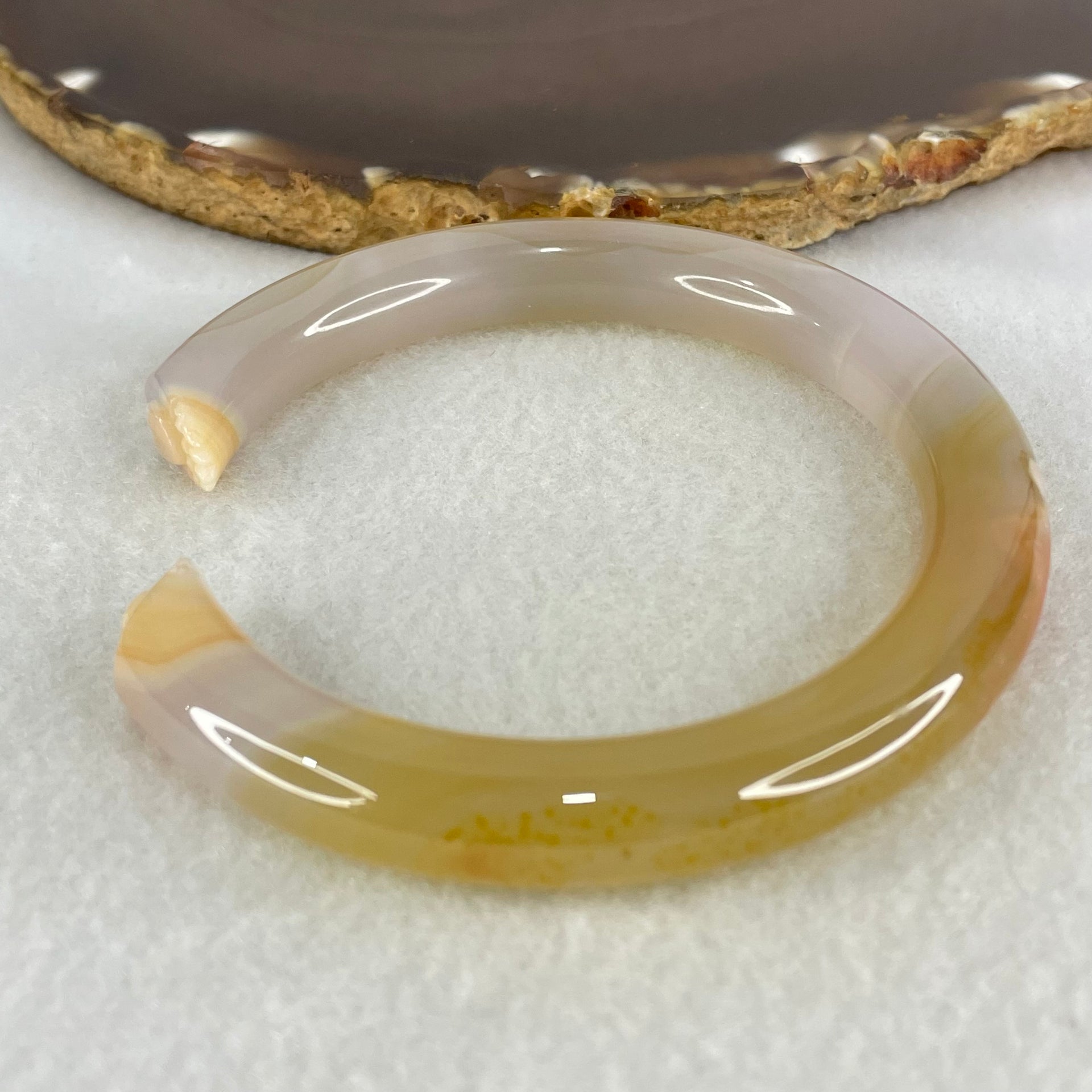 Natural Yellowish Pink Agate Heart Shape And Hands Bangle Internal Dimeter 58.6mm 39.03g 9.9 by 9.9mm - Huangs Jadeite and Jewelry Pte Ltd
