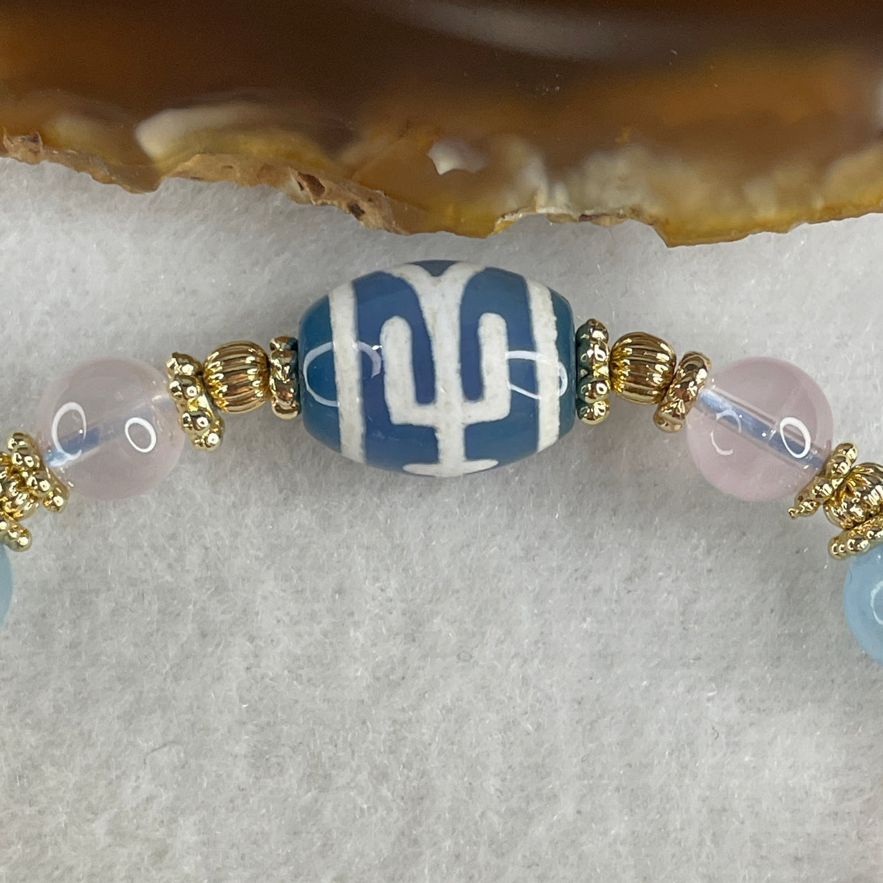 Natural Powerful Tibetan Old Oily Agate Patina Guiren Tairen Human Dzi Bead with Agate Beads Bracelet 22.98g 17cm 15.6 by 12.4mm 3 Dzi Beads - Huangs Jadeite and Jewelry Pte Ltd