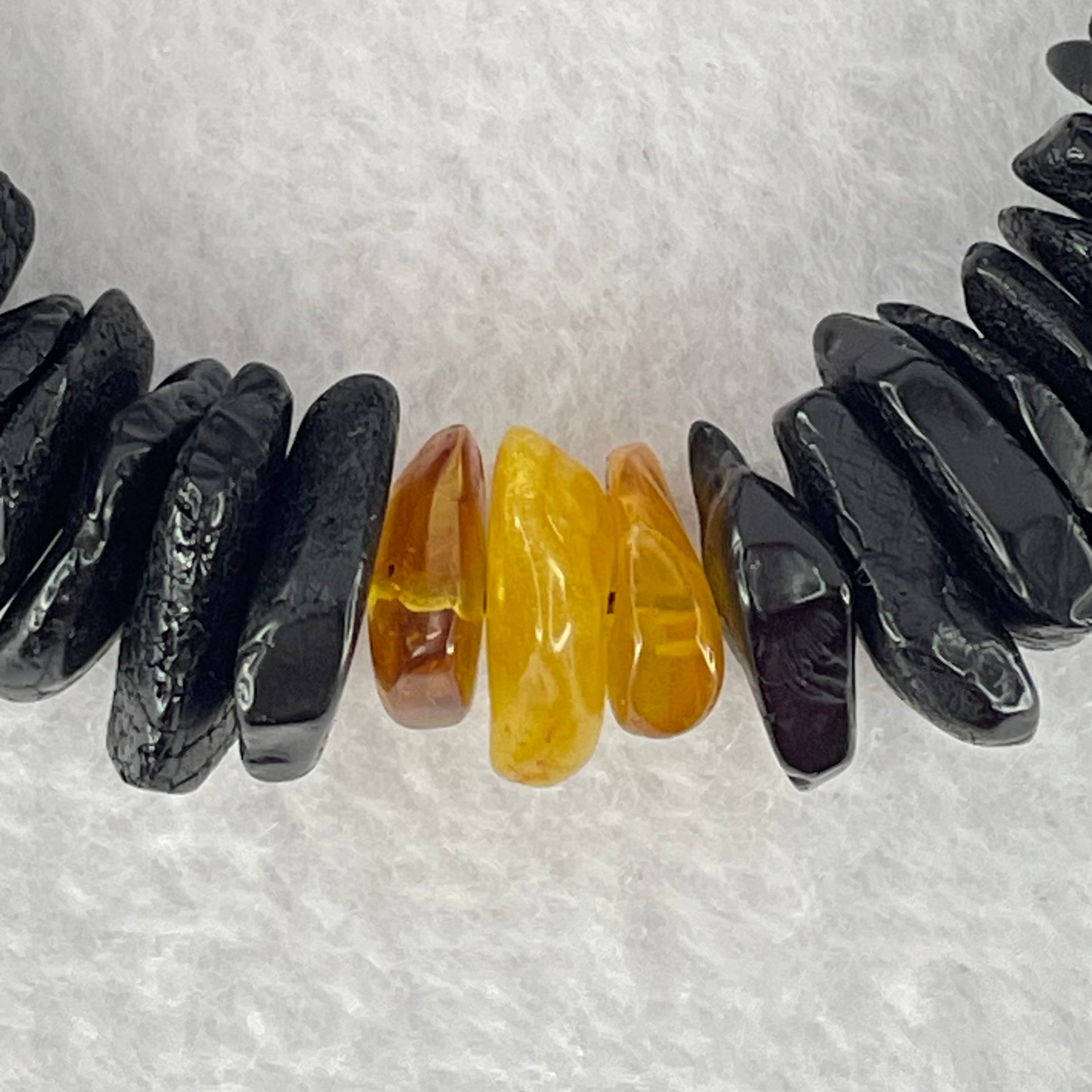 Natural Butterscotch and Blood Amber Irregular Beads Bracelet 28.44g 18cm 17.0 by 15.3 by 5.5mm to 10.9 by 9.8 by 4.0mm 53pcs - Huangs Jadeite and Jewelry Pte Ltd