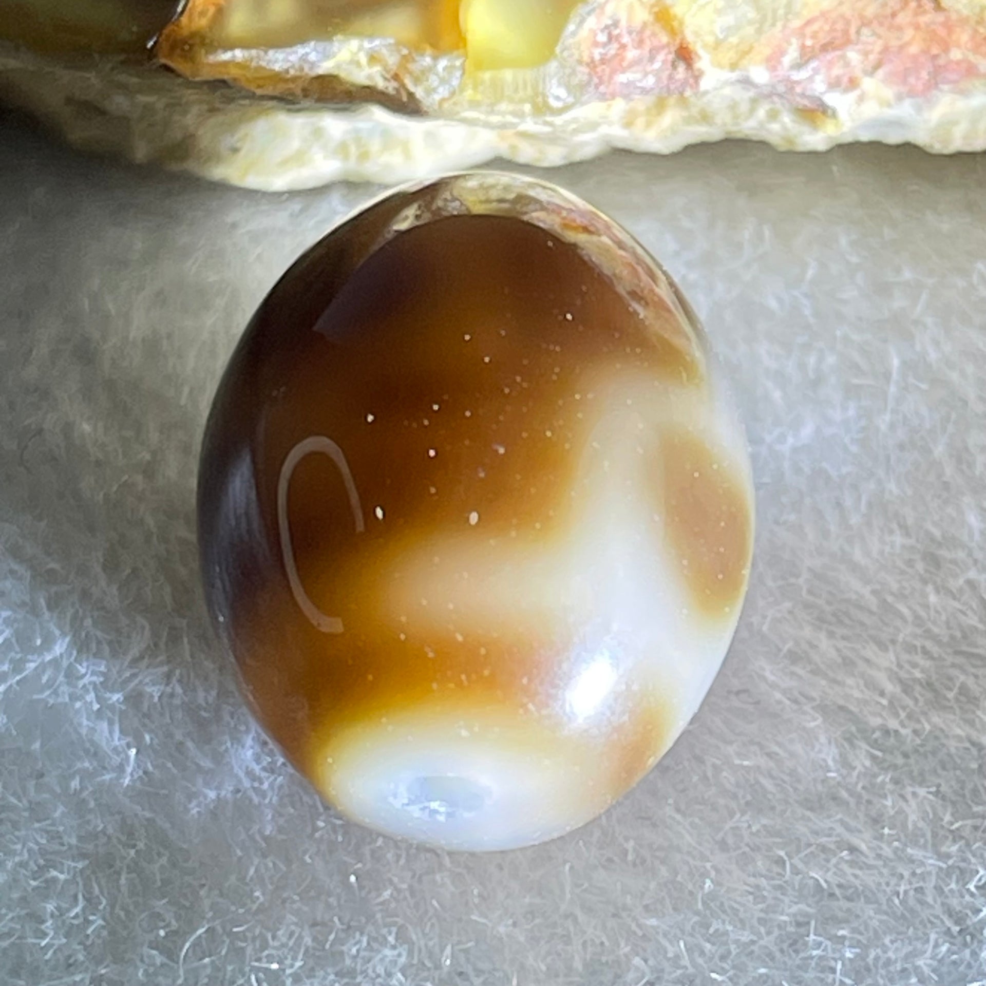 Natural Powerful Tibetan Old Oily Agate 4 Nectar Vessel Dzi Bead Heavenly Master (Tian Zhu) 花蜜容器天珠 2.83g 14.0 by 12.0mm - Huangs Jadeite and Jewelry Pte Ltd