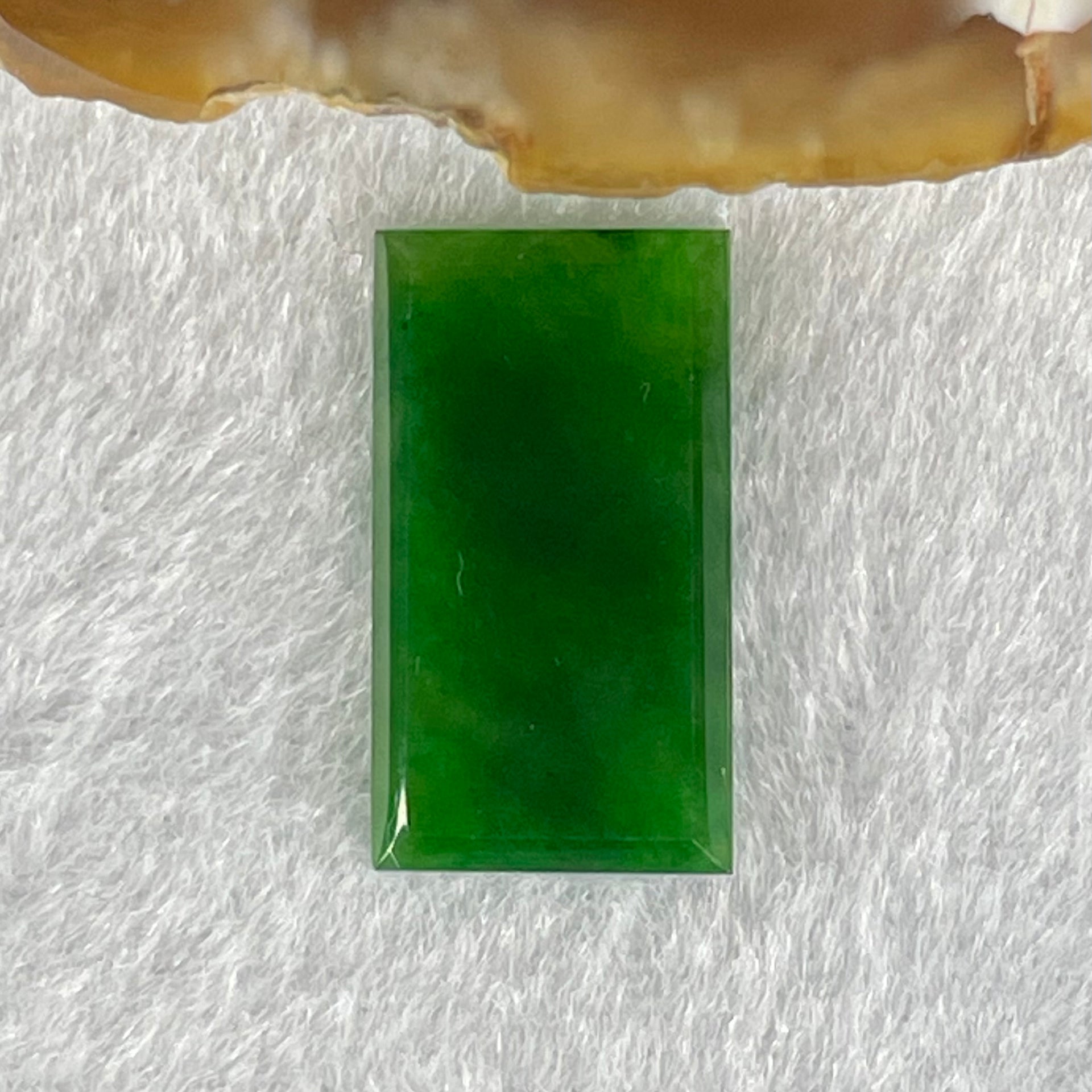 Rare Good Grade Type A Old Mine Spicy Green Jadeite Rectangle Wu Shi Pai Stone Setting 1.44g 20.1 by 11.2 by 2.2mm - Huangs Jadeite and Jewelry Pte Ltd