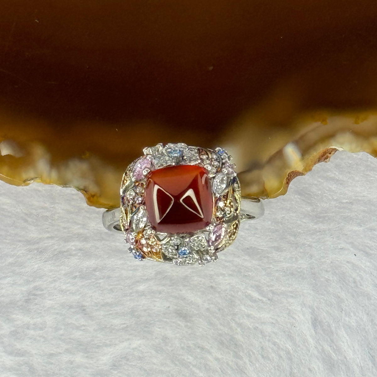 Natural Red Carnelian Agate with Crystals In 925 Sliver Ring (Adjustable Size) 3.89g 8.0 by 8.0 by 6.5mm - Huangs Jadeite and Jewelry Pte Ltd