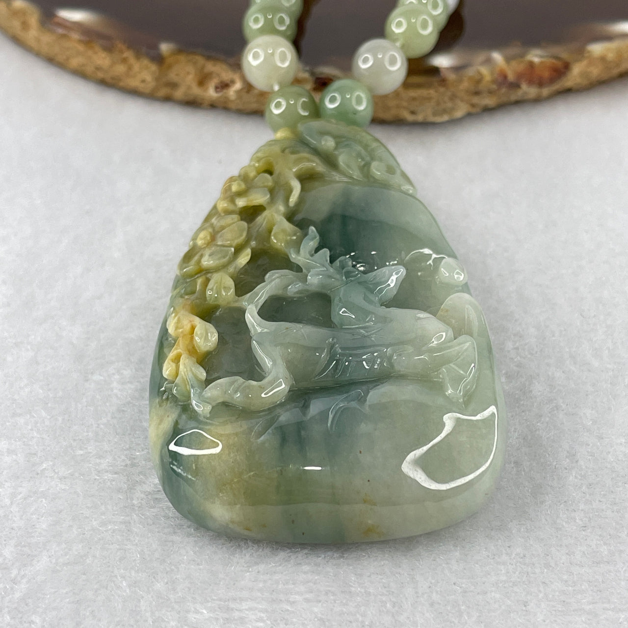 Natural Type A Tri-Color Jadeite Deer with Flower Pendant & Bead Necklace Set | 100% Untreated Master Carved Fei Cui Set (137.49g | 56cm Strand | 71.9mm Pendant | 8.0mm Beads x 74)