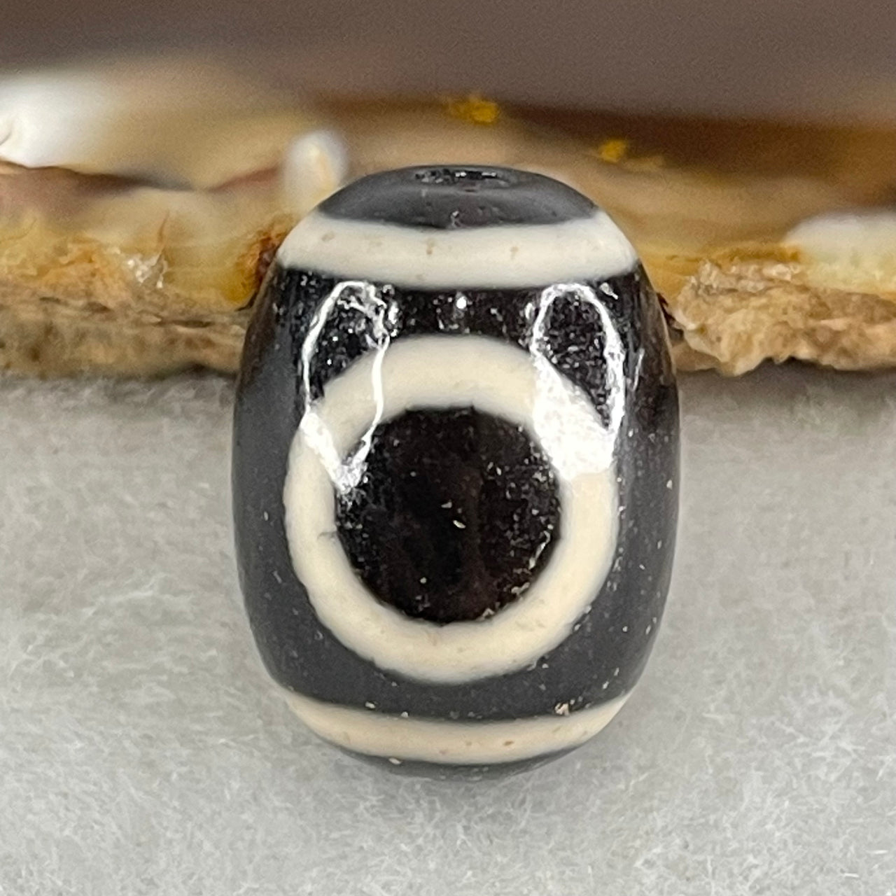 Natural Powerful Tibetan Old Oily Agate 1 Eye With Swastika Dzi Bead (Hotu Dzi) 4.46g 17.4 by 12.9mm - Huangs Jadeite and Jewelry Pte Ltd