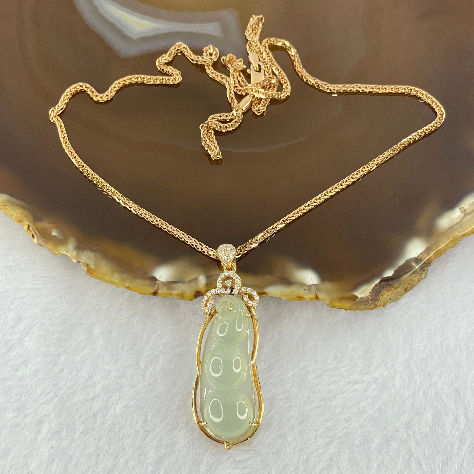 18K 750 Rose Gold Type A Icy Light Green Jadeite Peapod 31.77 by 12.5 by 5.0mm with Natural Diamonds and 18K 750 Rose Gold Necklace 5.14g Total Weigh 12.47g - Huangs Jadeite and Jewelry Pte Ltd