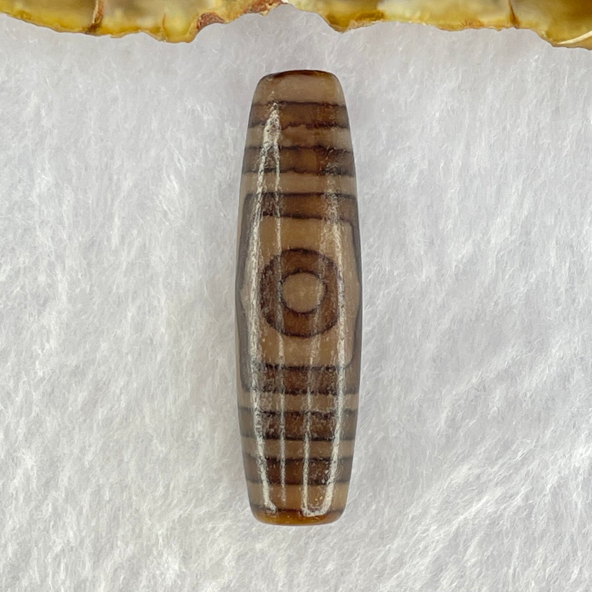 Natural Powerful Tibetan Old Oily Agate 3 Eyes Dzi Bead Heavenly Master (Tian Zhu) 三眼天诛 7.57g 39.9 by 11.3mm - Huangs Jadeite and Jewelry Pte Ltd