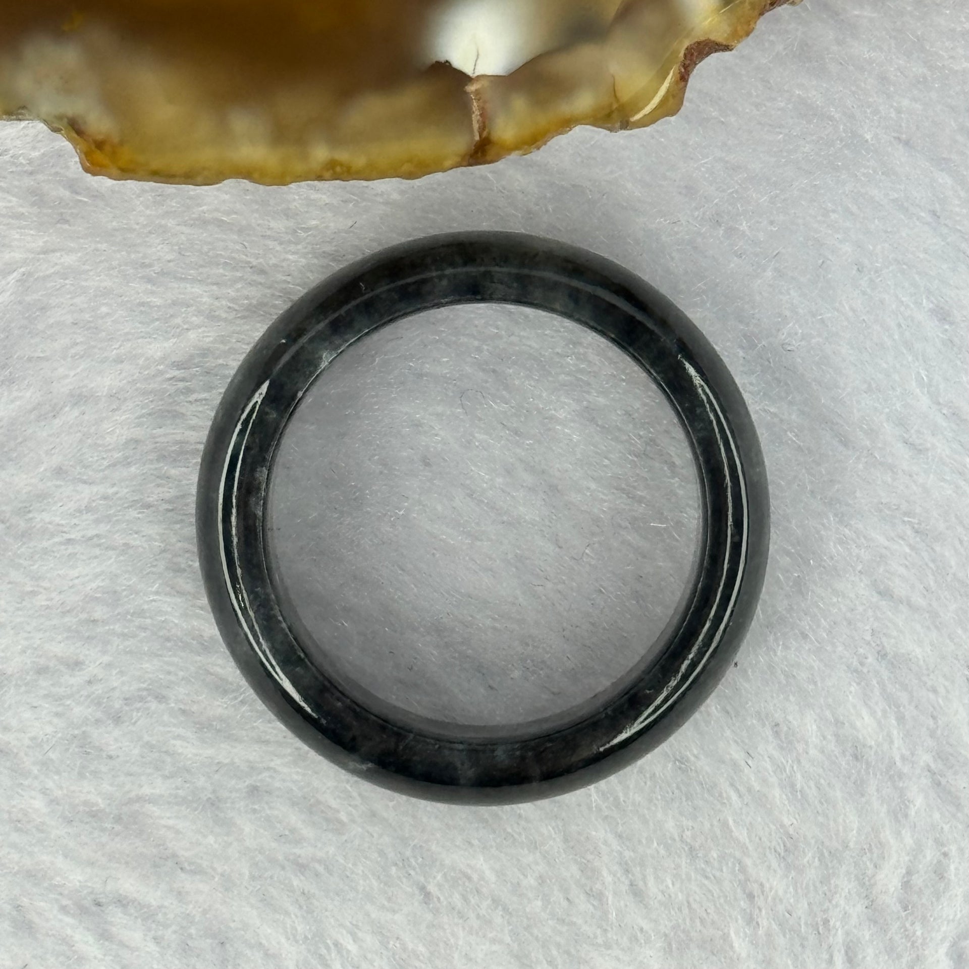 Type A Black Wuji Jadeite Ring 4.19g 7.2 by 3.4mm US8.25 HK18 - Huangs Jadeite and Jewelry Pte Ltd