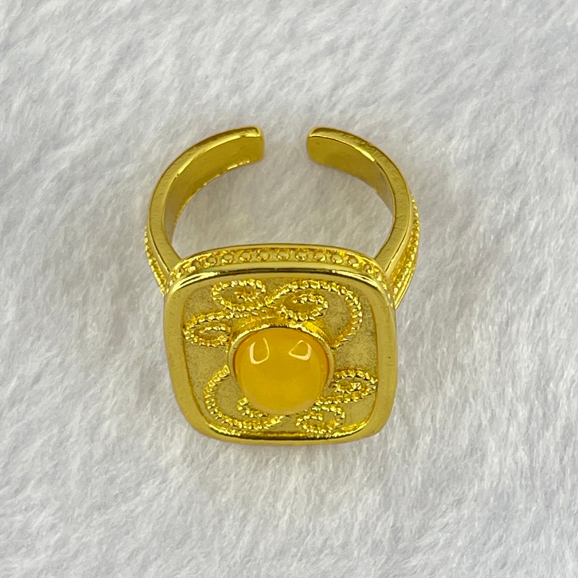 Natural Butterscotch Amber in  Sliver Gold Color Ring (Adjustable Size) 7.49g 10.1 by 6.7 by 3.5mm - Huangs Jadeite and Jewelry Pte Ltd