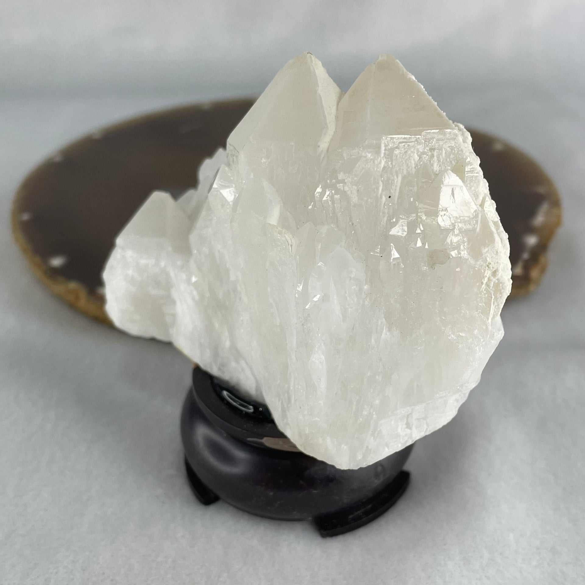 Natural Milky White Quartz Display 228.89g 81.1 by 47.3 by 83.7mm - Huangs Jadeite and Jewelry Pte Ltd