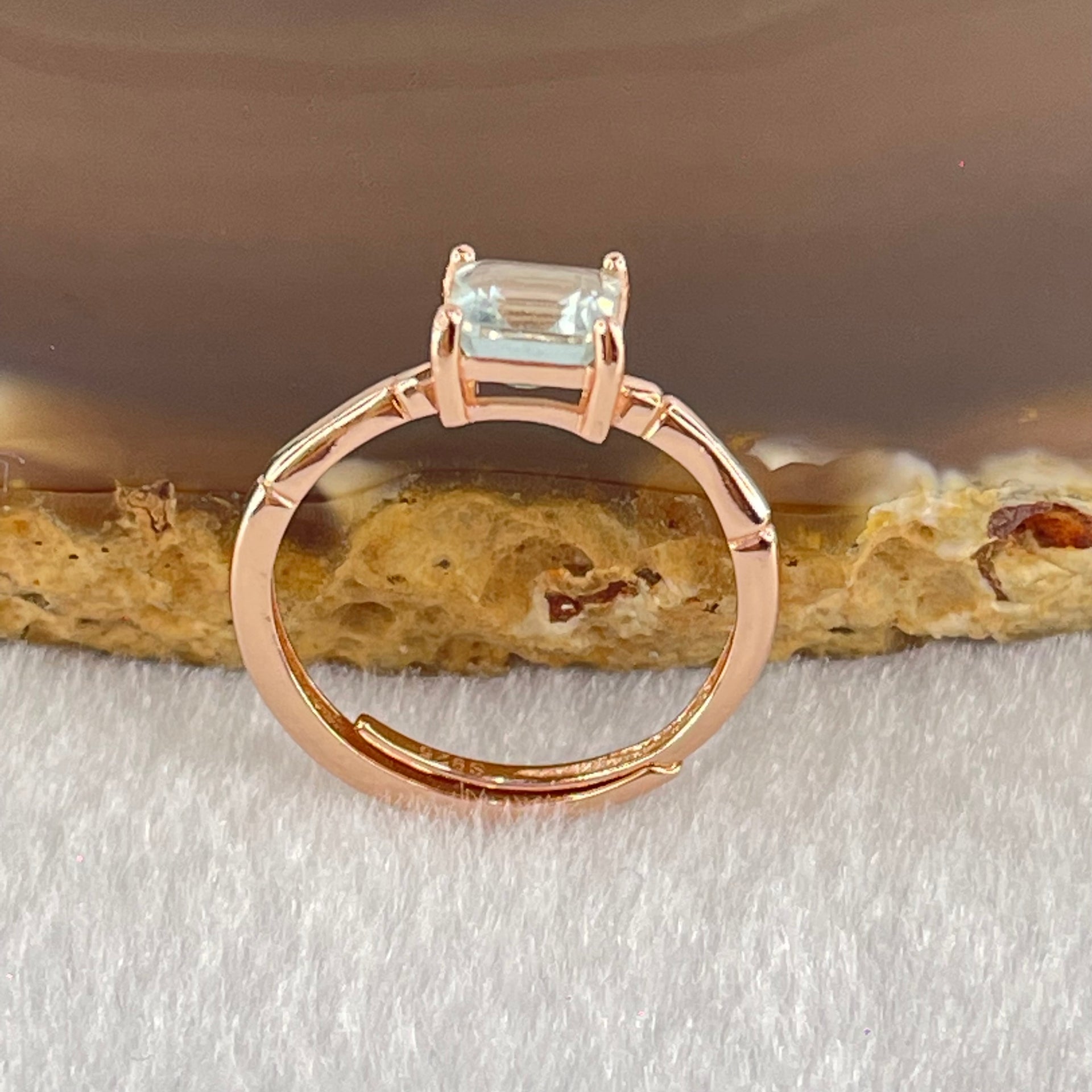 Natural Green Fluorite with Crystals In S925 Sliver Rose Gold Color Ring (Adjustable Size) 1.55g 5.7 by 4.2mm - Huangs Jadeite and Jewelry Pte Ltd