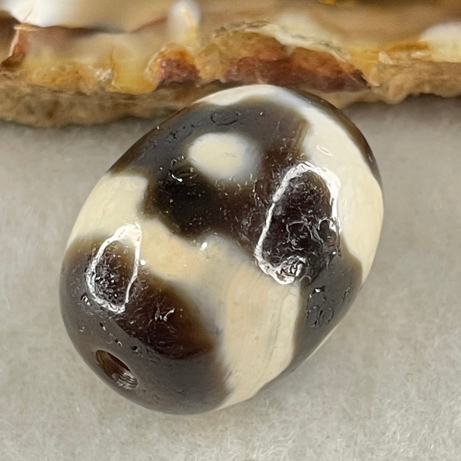 Natural Powerful Tibetan Old Oily Agate 3 Eyes Dzi Bead Heavenly Master (Tian Zhu) 三眼天诛 7.39g 20.4 by 15.9mm - Huangs Jadeite and Jewelry Pte Ltd