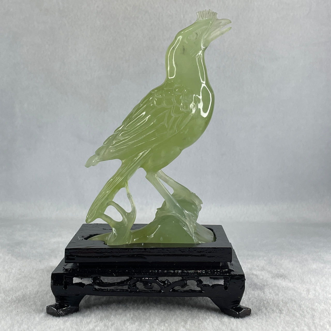 Natural Green Serpentine Javan Mynah Birds on Tree with Wooden Stand Display 291.4g 99.0 by 153.8 by 78.0mm - Huangs Jadeite and Jewelry Pte Ltd