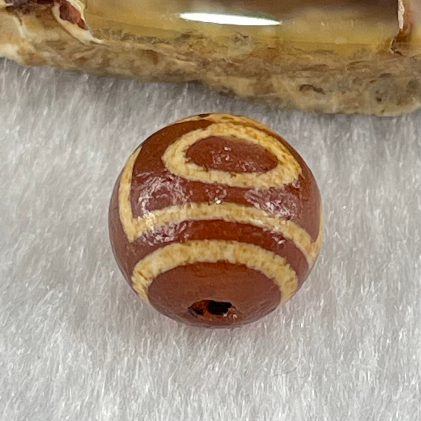 Natural Powerful Tibetan Old Oily Agate 1 Eye With Mountain Support Dzi Bead Heavenly Master (Tian Zhu) 一眼靠天珠 1.50g 10.1 by 10.4mm - Huangs Jadeite and Jewelry Pte Ltd